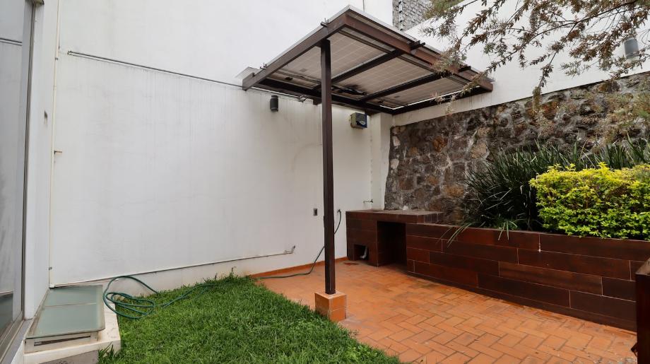 Morelia, Michoacán de Ocampo, 58290, Mexico, 4 Bedrooms Bedrooms, ,4 BathroomsBathrooms,Residential,For Sale,1941746