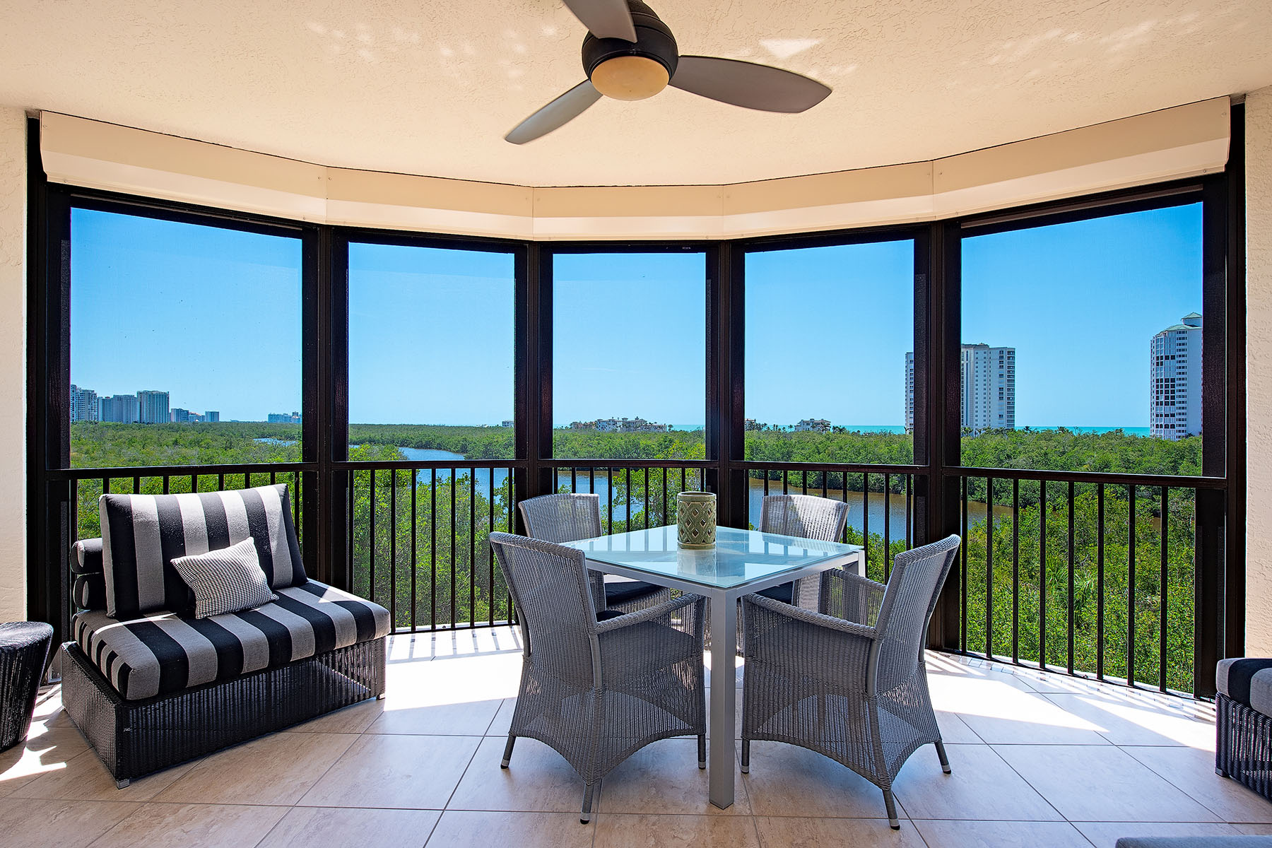  PELICAN BAY - MARQUESA AT BAY COLONY - 物件實景