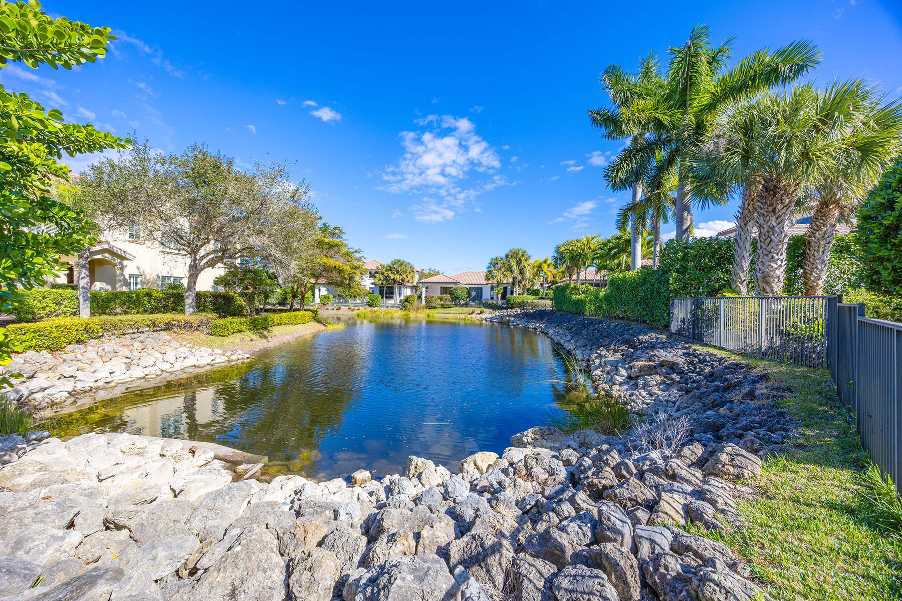  GREY OAKS - TRADITIONS - 物件實景