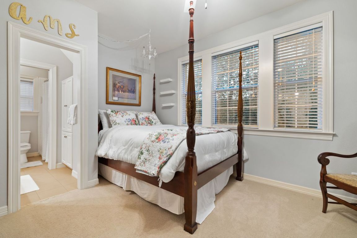 Austin, Texas, 78746, United States, 5 Bedrooms Bedrooms, ,5 BathroomsBathrooms,Residential,For Sale,1847430