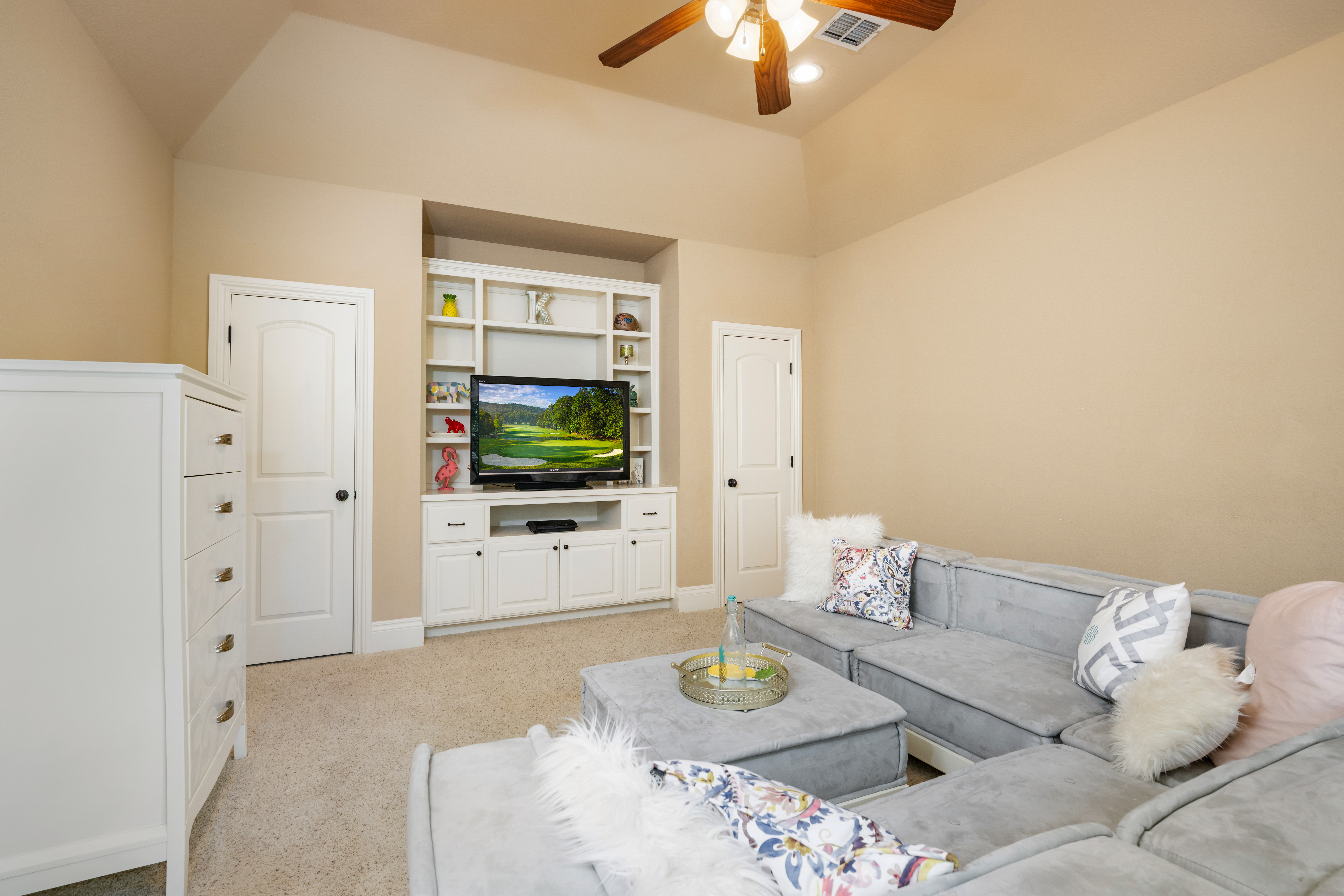  Elevated Living with Park Views in The Waters at Deerfield - 物件實景