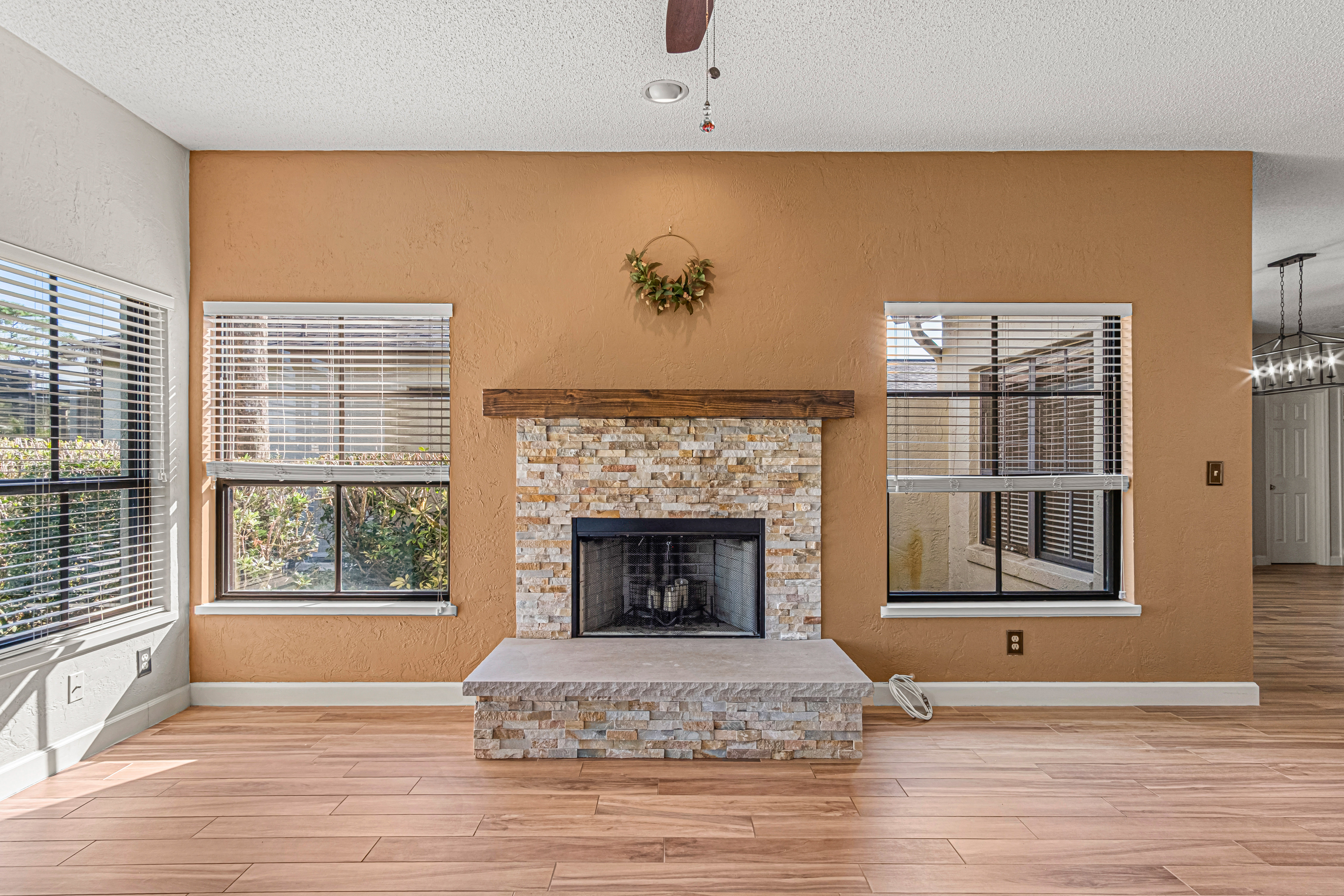 Port Orange, Florida, 32128, United States, 3 Bedrooms Bedrooms, ,2 BathroomsBathrooms,Residential,For Sale,2006098