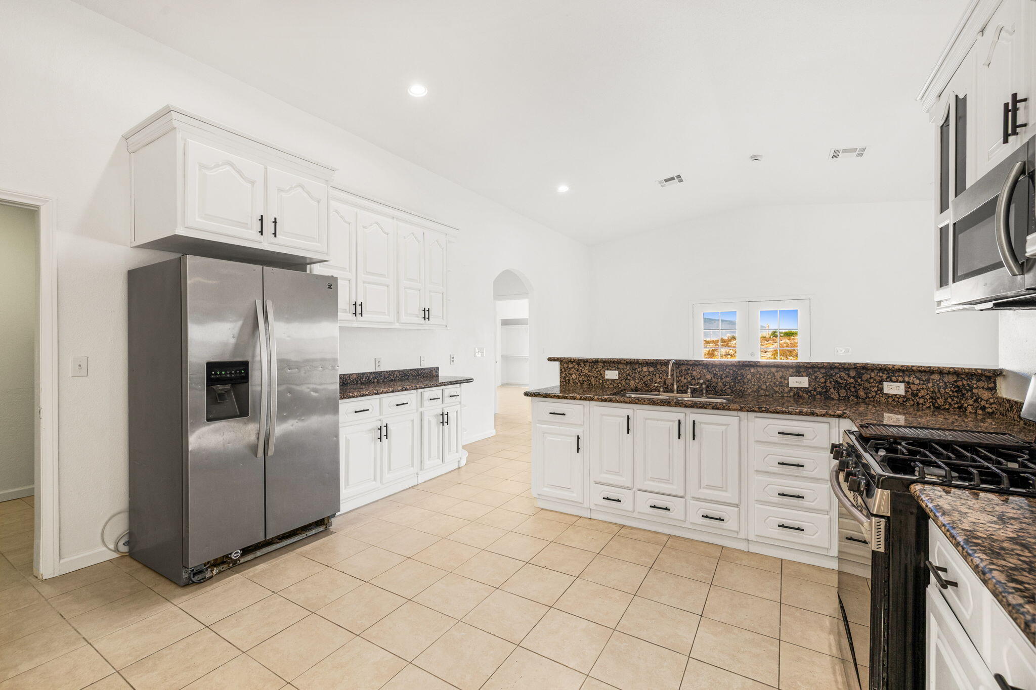 Sky Valley, California, 92241, United States, 4 Bedrooms Bedrooms, ,3 BathroomsBathrooms,Residential,For Sale,1941017