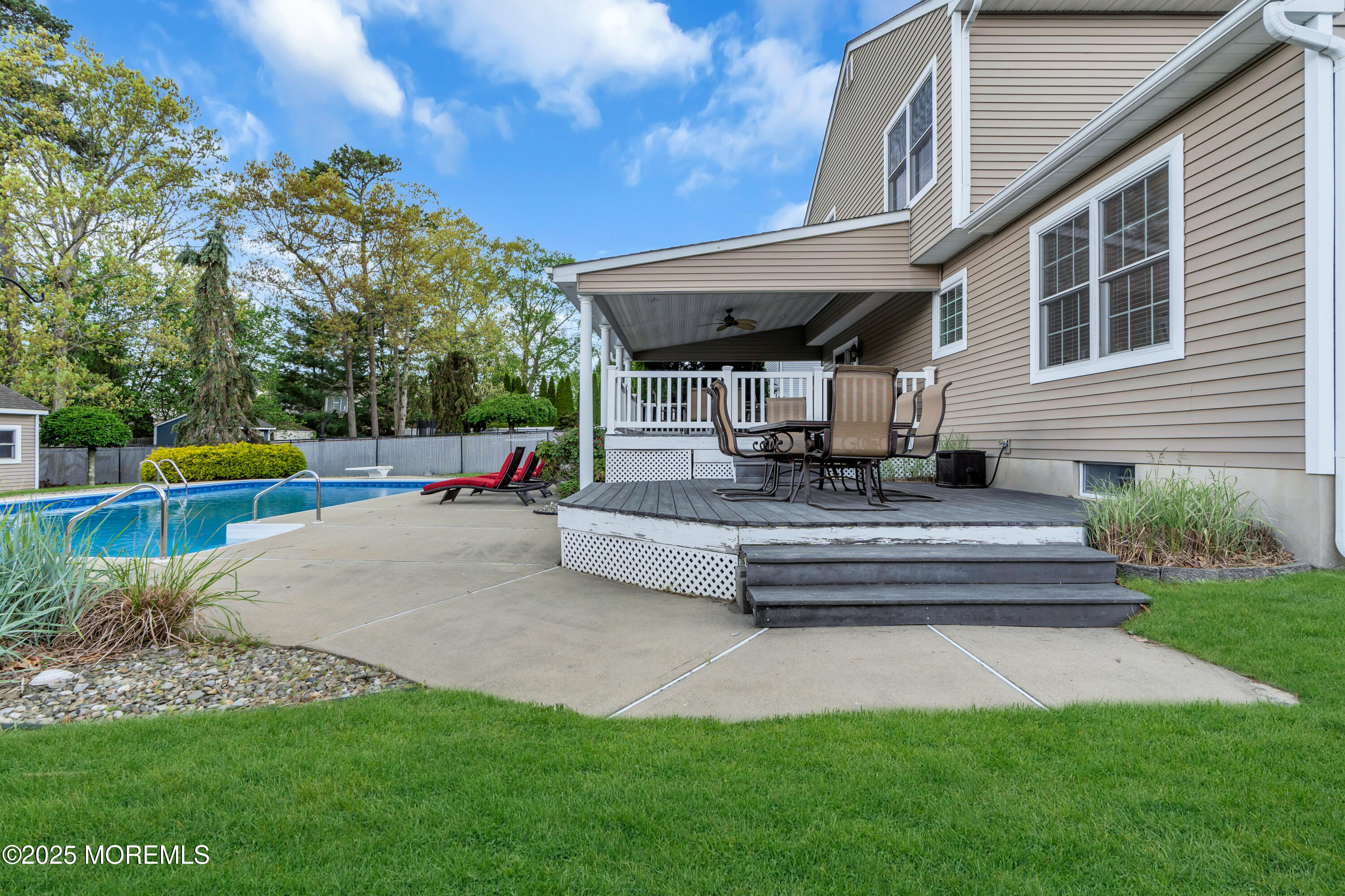 Howell, New Jersey, 07731, United States, 3 Bedrooms Bedrooms, ,3 BathroomsBathrooms,Residential,For Sale,1989169