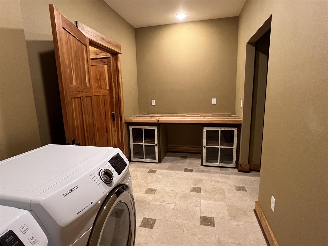 Westby, Wisconsin, 54667, United States, 3 Bedrooms Bedrooms, ,3 BathroomsBathrooms,Residential,For Sale,1977148