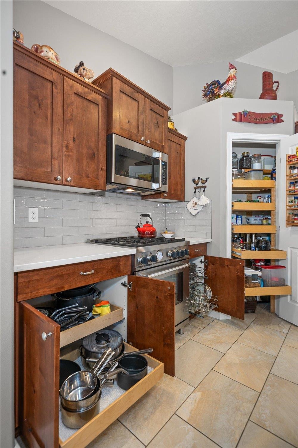 Cheney, Washington, 99004, United States, 4 Bedrooms Bedrooms, ,2 BathroomsBathrooms,Residential,For Sale,1978825