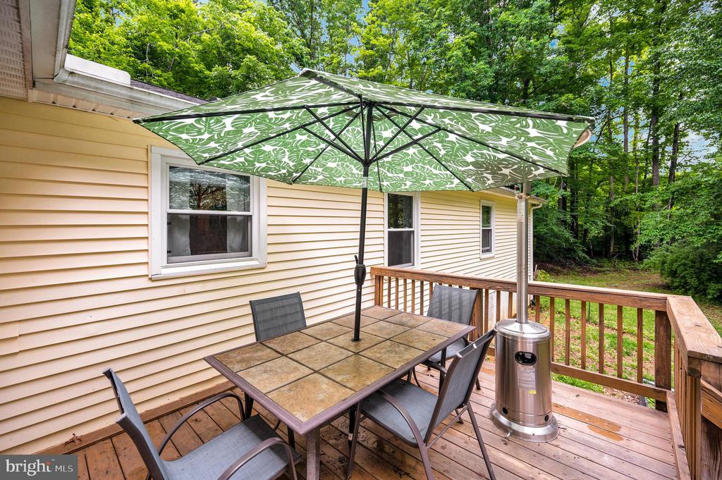Fredericksburg, Virginia, 22406, United States, 3 Bedrooms Bedrooms, ,2 BathroomsBathrooms,Residential,For Sale,2049336