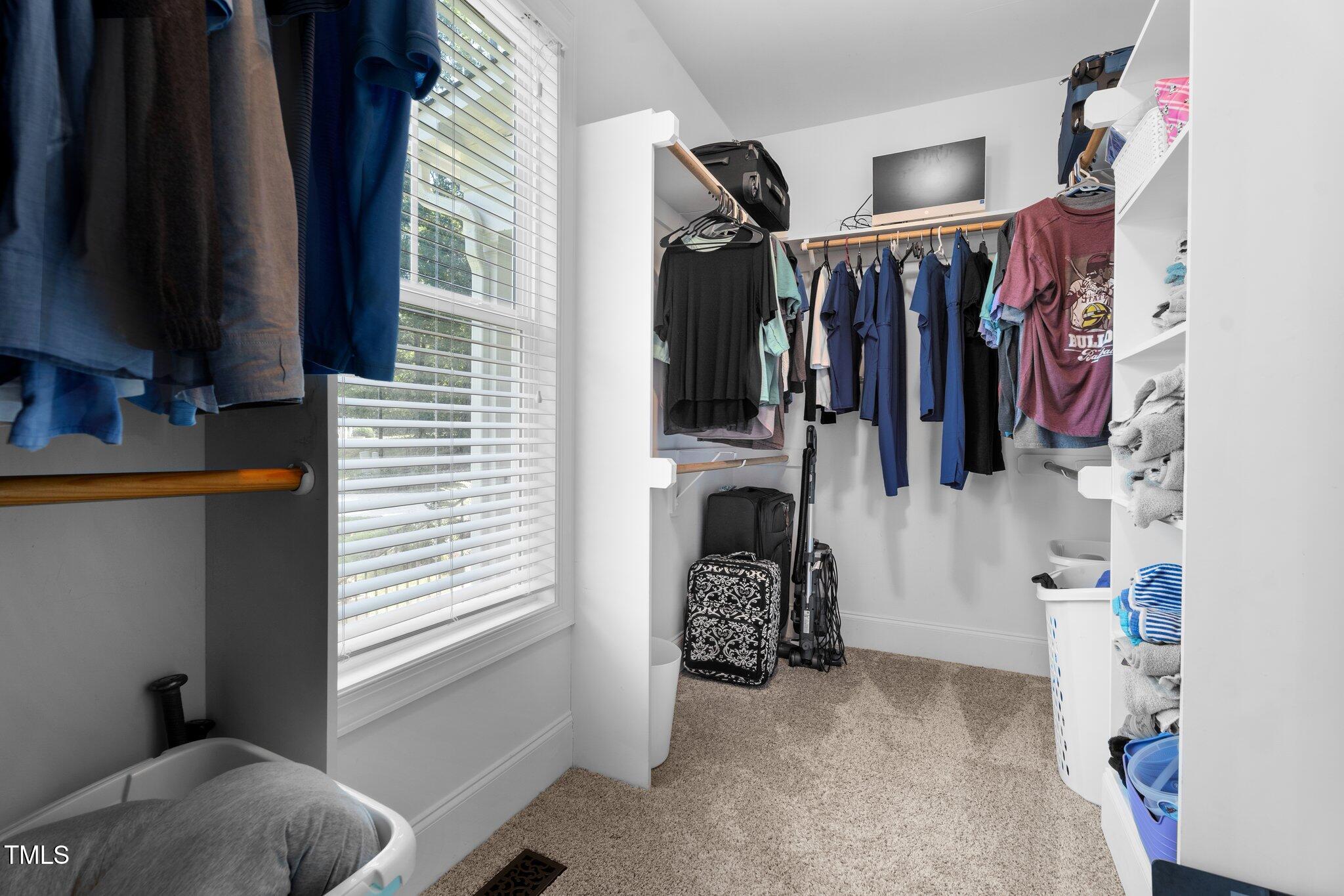 Clayton, North Carolina, 27527, United States, 3 Bedrooms Bedrooms, ,4 BathroomsBathrooms,Residential,For Sale,1874514