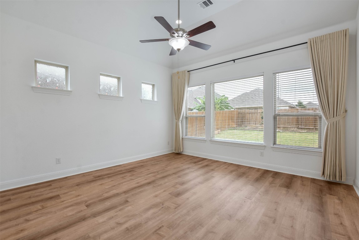 Pflugerville, Texas, 78660, United States, 4 Bedrooms Bedrooms, ,4 BathroomsBathrooms,Residential,For Sale,1917831
