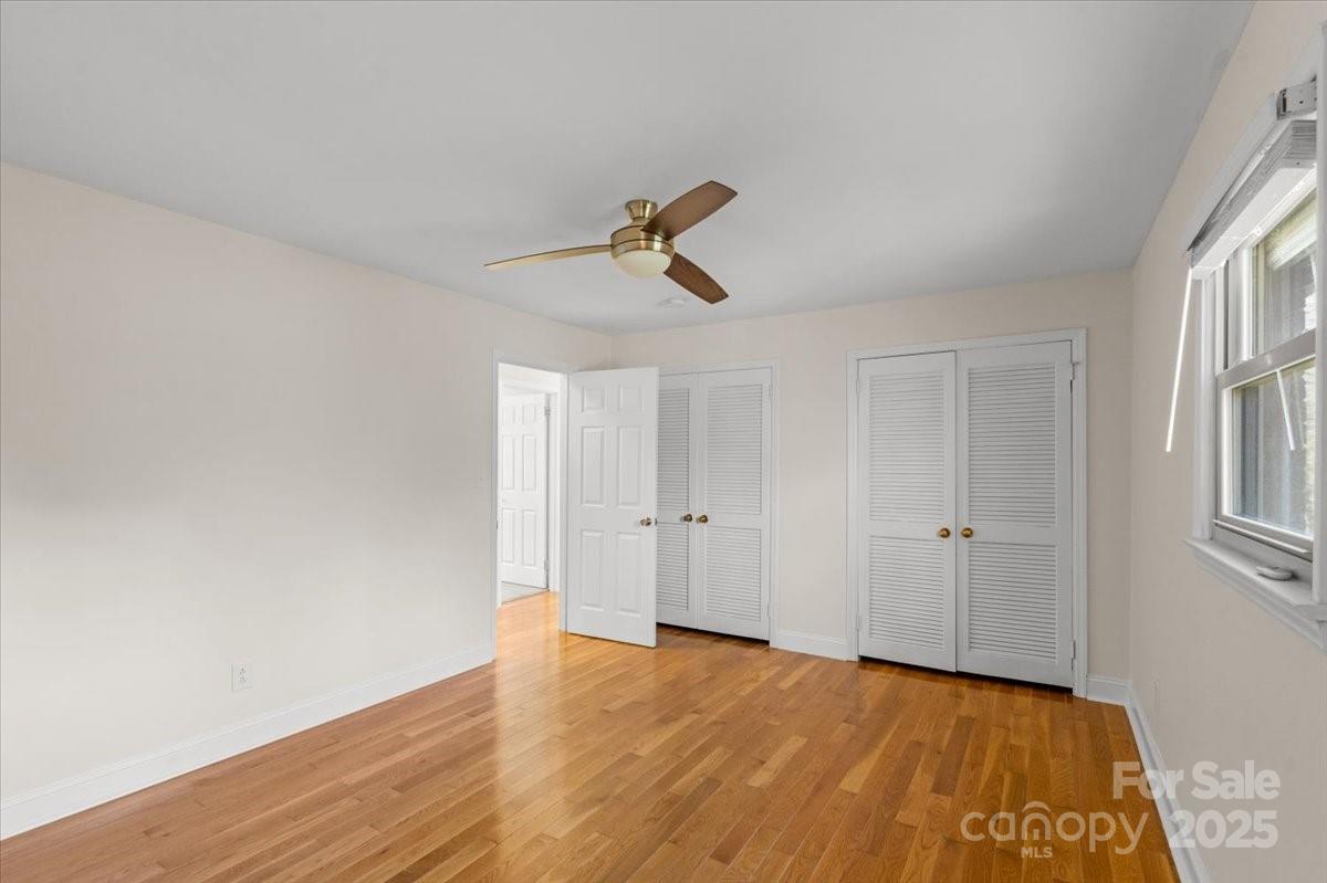Belmont, North Carolina, 28012, United States, 3 Bedrooms Bedrooms, ,3 BathroomsBathrooms,Residential,For Sale,1913522
