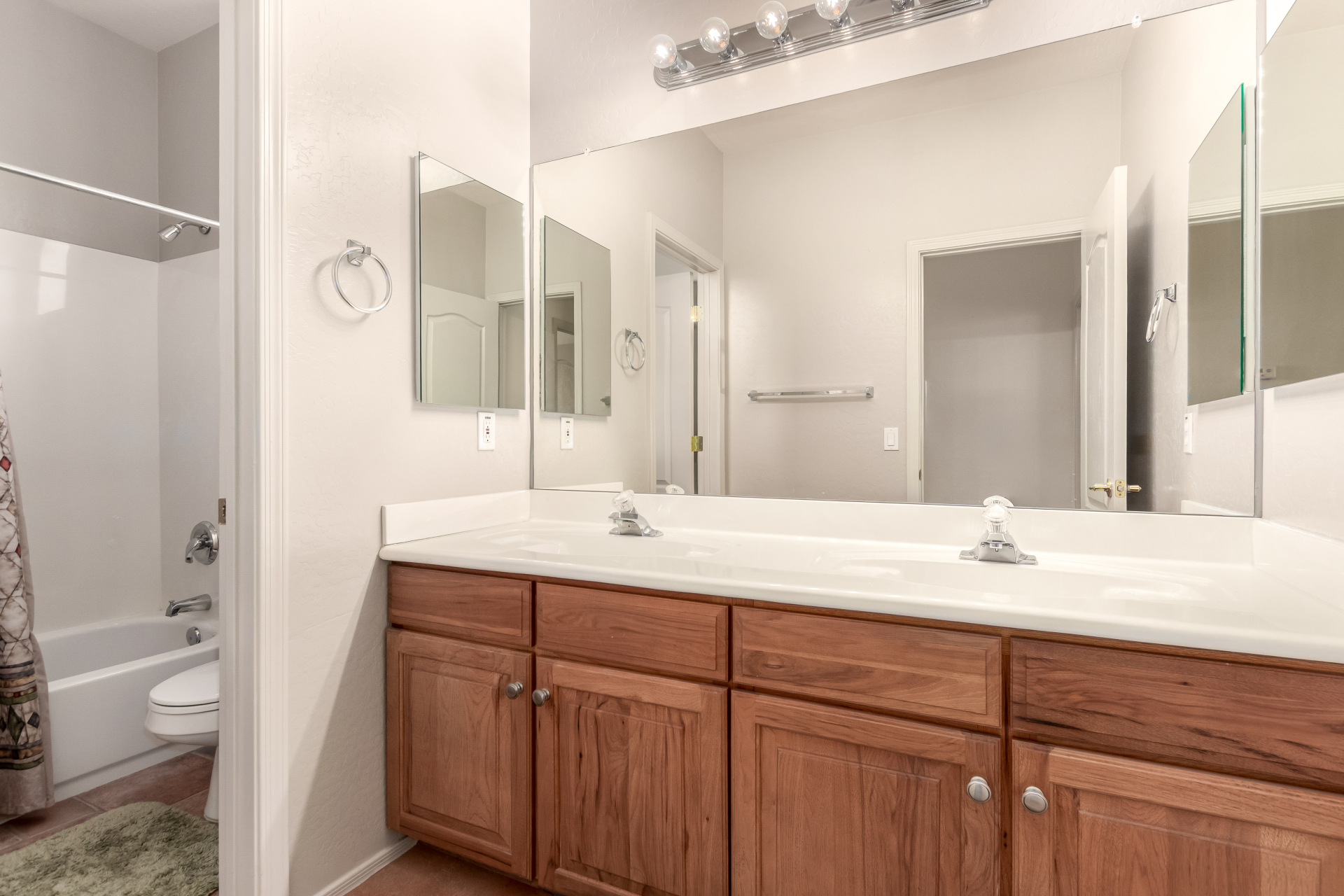 Phoenix, Arizona, 85083, United States, 4 Bedrooms Bedrooms, ,4 BathroomsBathrooms,Residential,For Sale,1993851