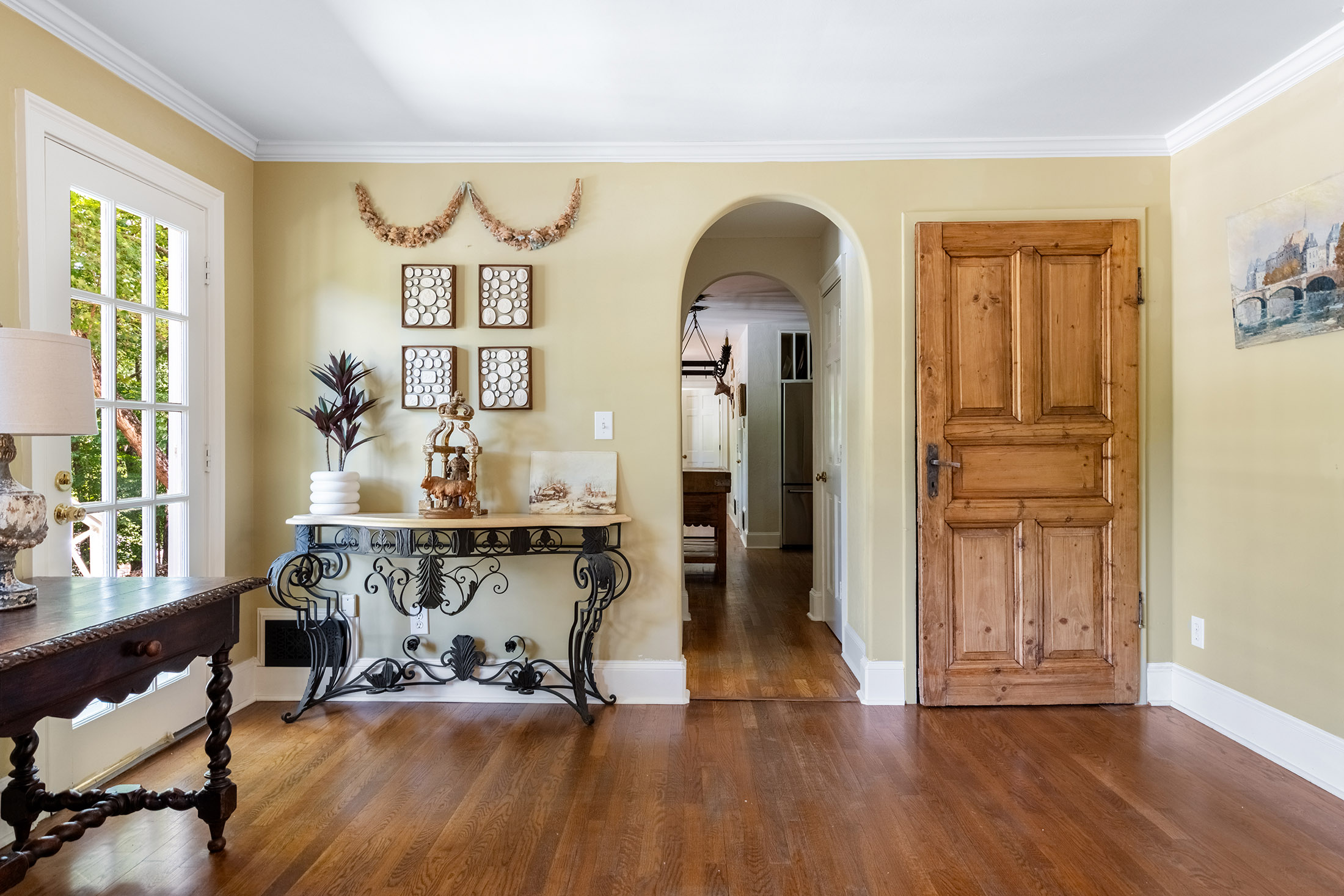  Beautifully Updated Colonial Residence - 物件實景