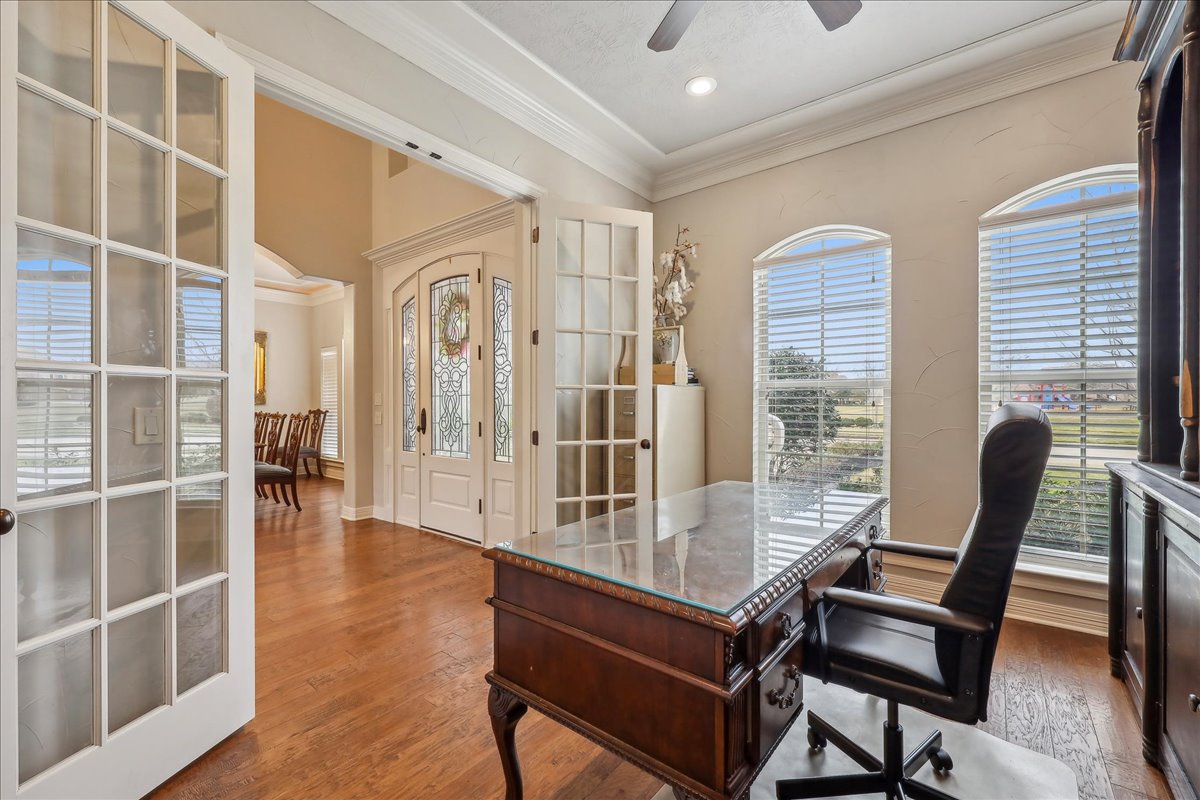 Lumberton, Texas, 77657, United States, 5 Bedrooms Bedrooms, ,4 BathroomsBathrooms,Residential,For Sale,1941970