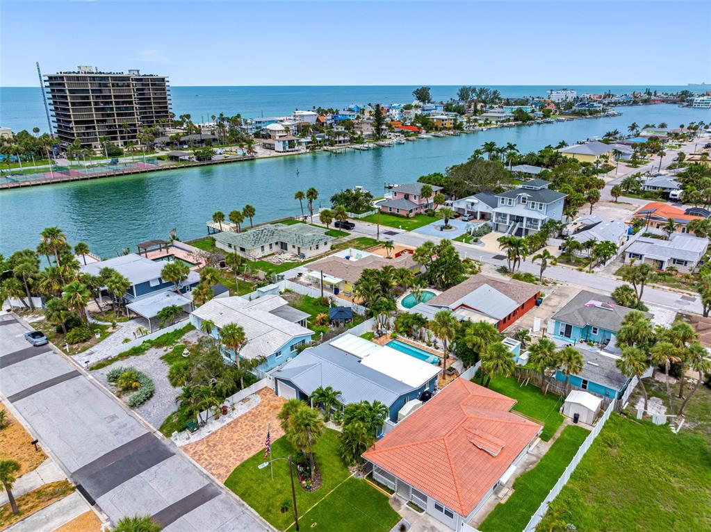 St Pete Beach, Florida, 33706, United States, 2 Bedrooms Bedrooms, ,2 BathroomsBathrooms,Residential,For Sale,1885302