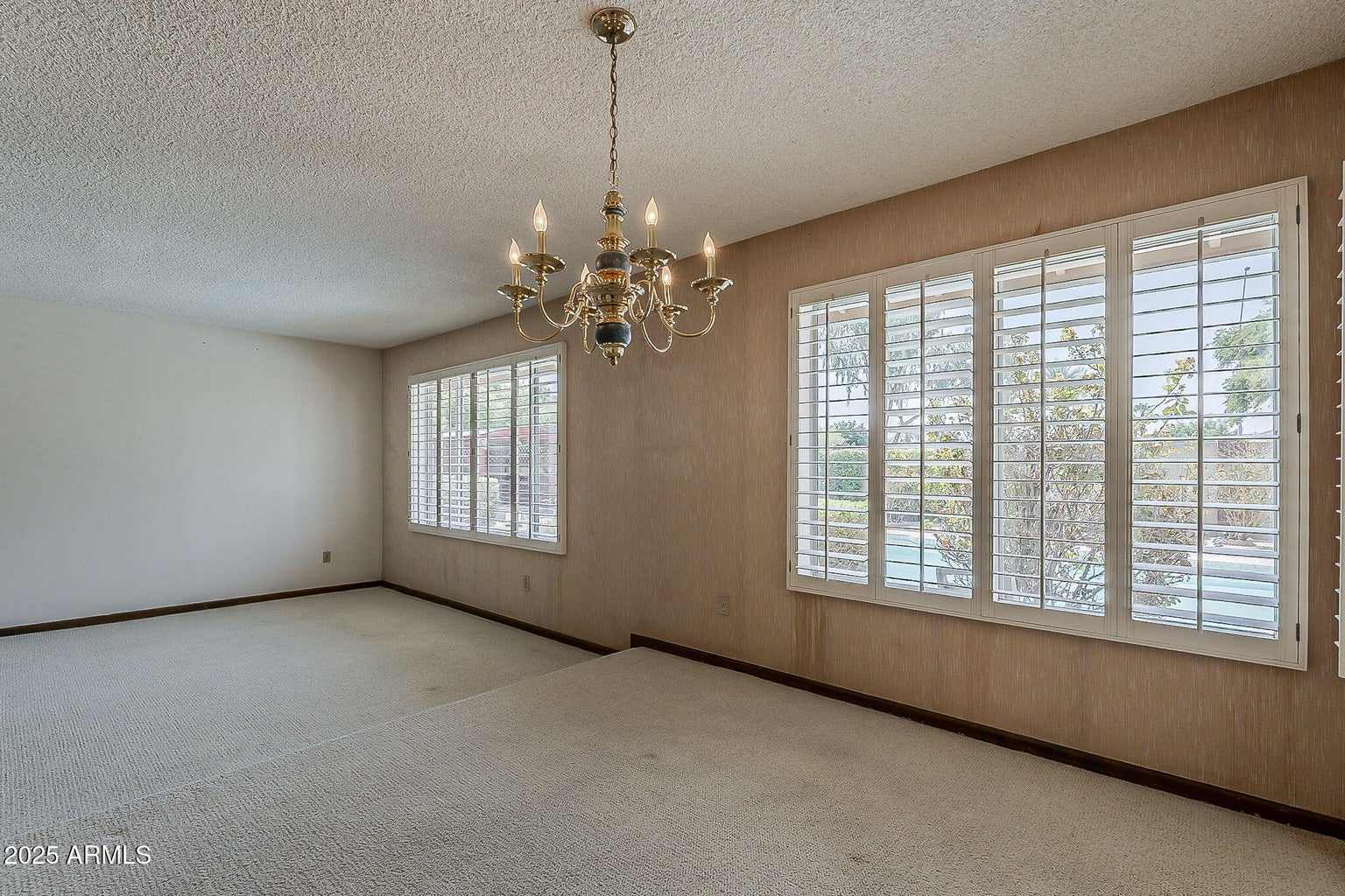 Scottsdale, Arizona, 85258, United States, 4 Bedrooms Bedrooms, ,2 BathroomsBathrooms,Residential,For Sale,1916336