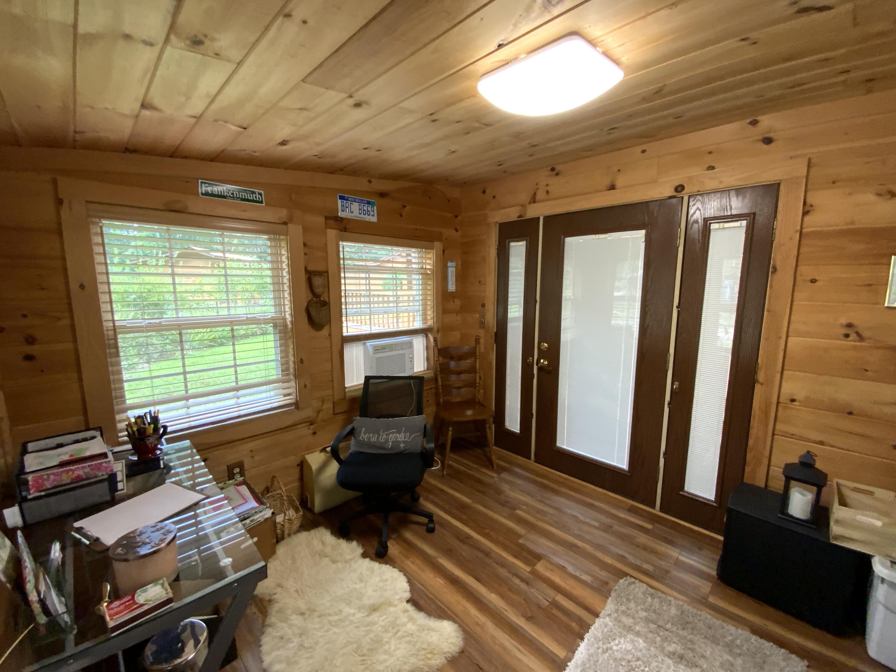 Tracy City, Tennessee, 37387, United States, 3 Bedrooms Bedrooms, ,Residential,For Sale,1979741