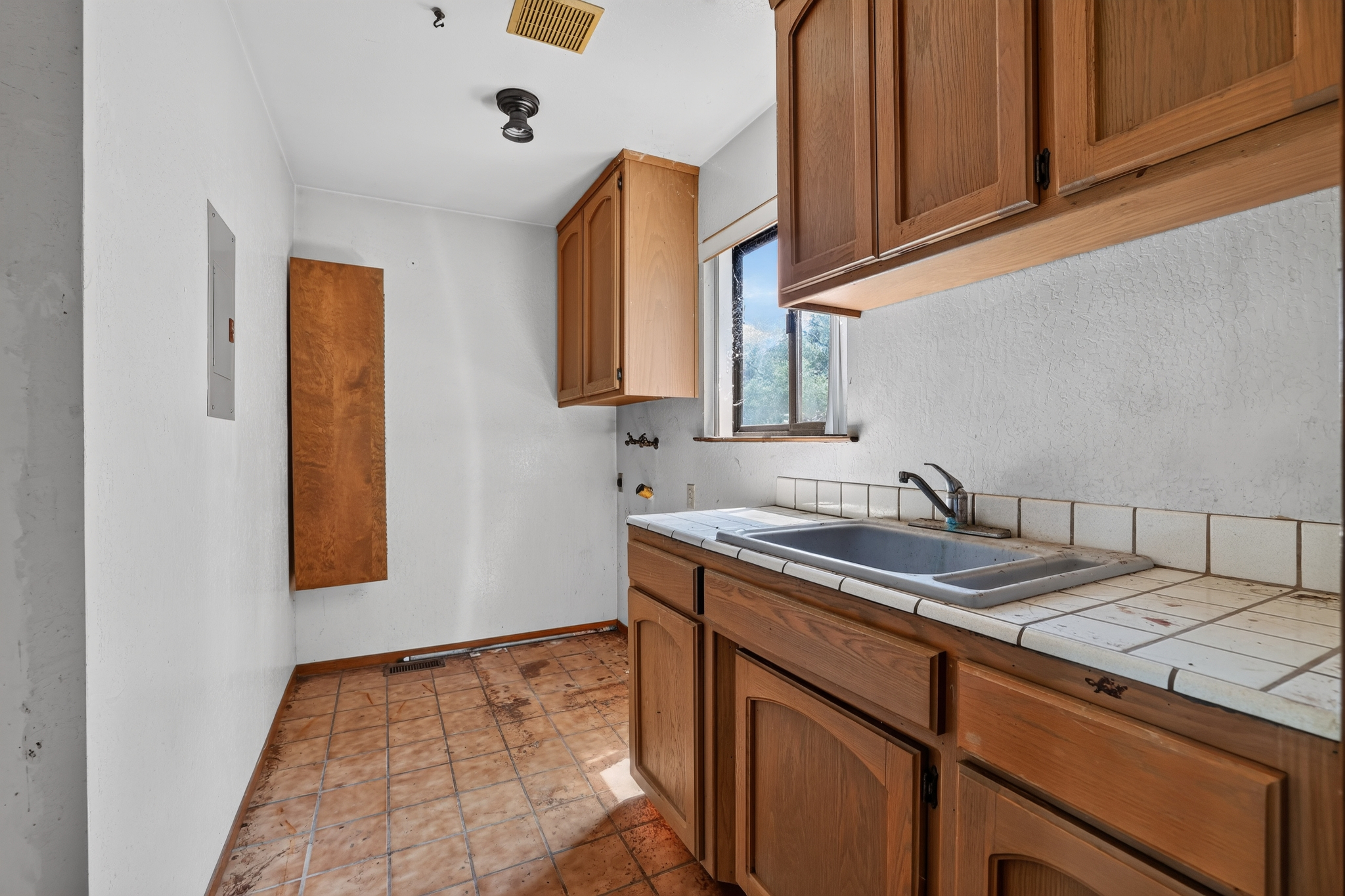  5049 Lake Forest Drive, Loomis, CA 95650 - 物件實景