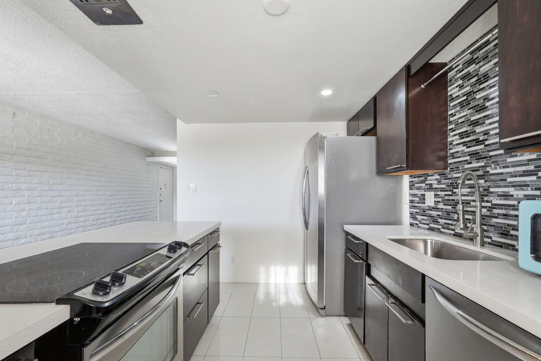  1901 E Missouri Avenue 204  Phoenix, AZ - 物件實景