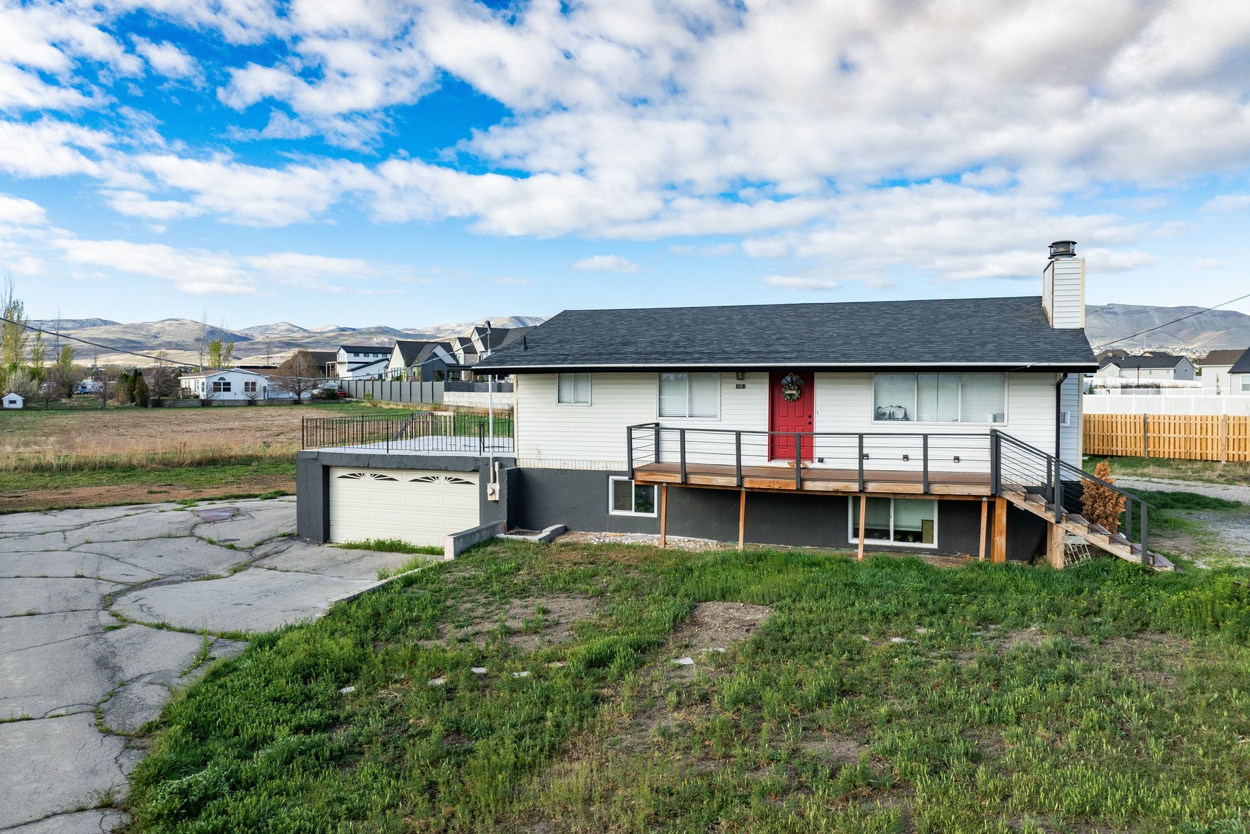  Endless Possibilities on Nearly 1.5 Acres in Bluffdale - 物件實景