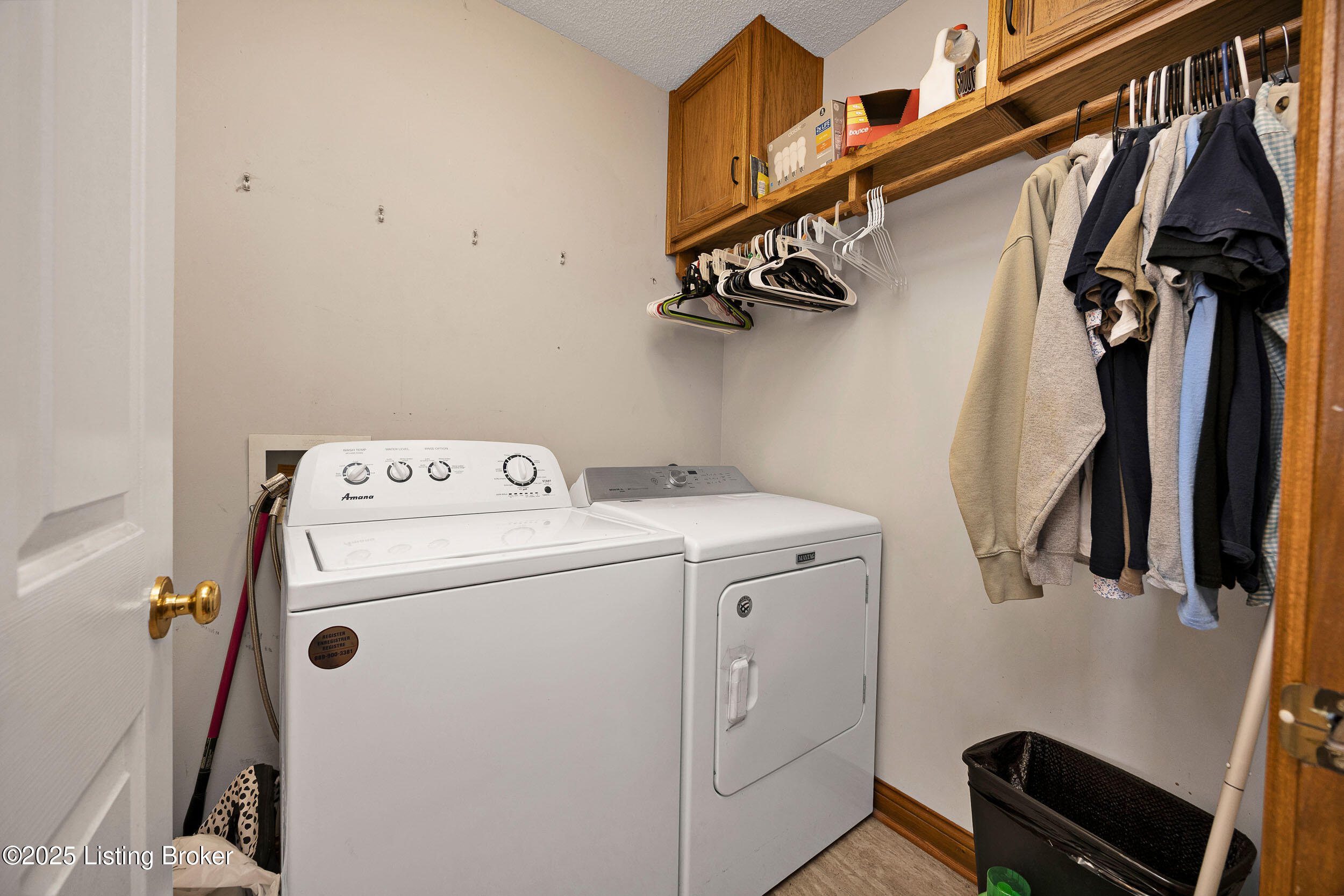 Coxs Creek, Kentucky, 40013, United States, 3 Bedrooms Bedrooms, ,3 BathroomsBathrooms,Residential,For Sale,2000776