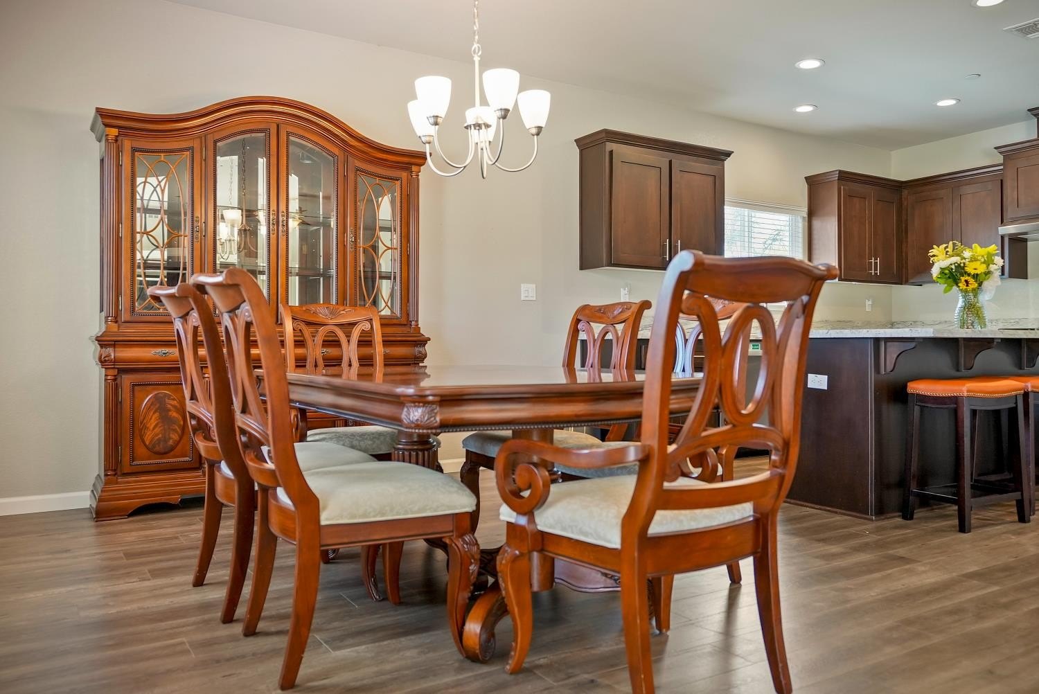 Ione, California, 95640, United States, 4 Bedrooms Bedrooms, ,3 BathroomsBathrooms,Residential,For Sale,1975203