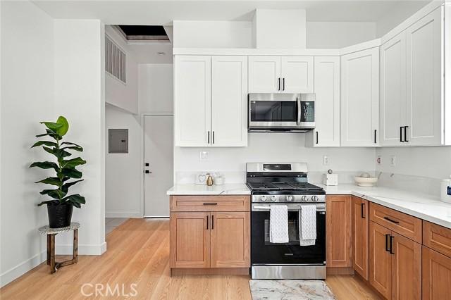 Paramount, California, 90723, United States, ,Residential,For Sale,1936983