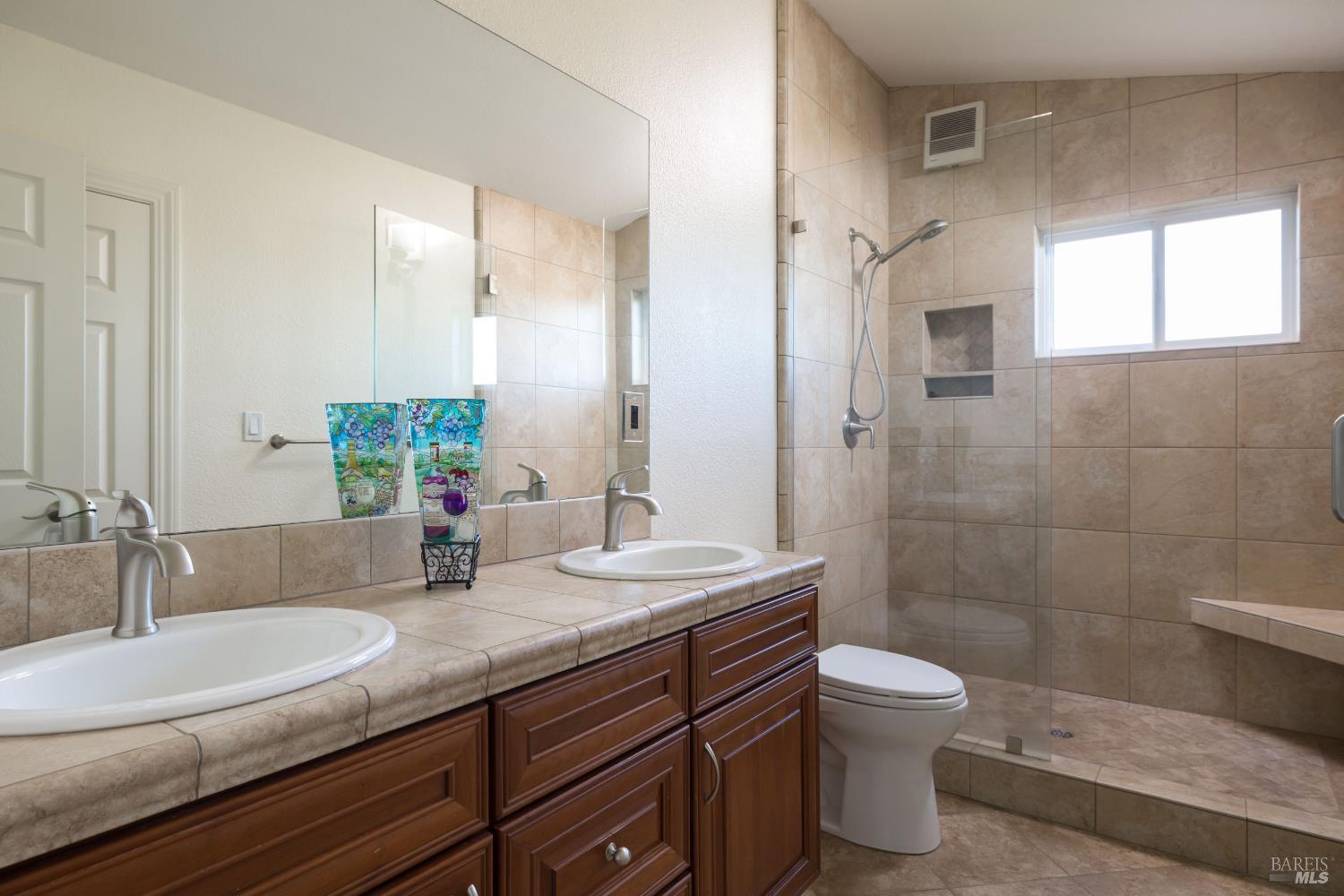 Santa Rosa, California, 95401, United States, 4 Bedrooms Bedrooms, ,4 BathroomsBathrooms,Residential,For Sale,1993093