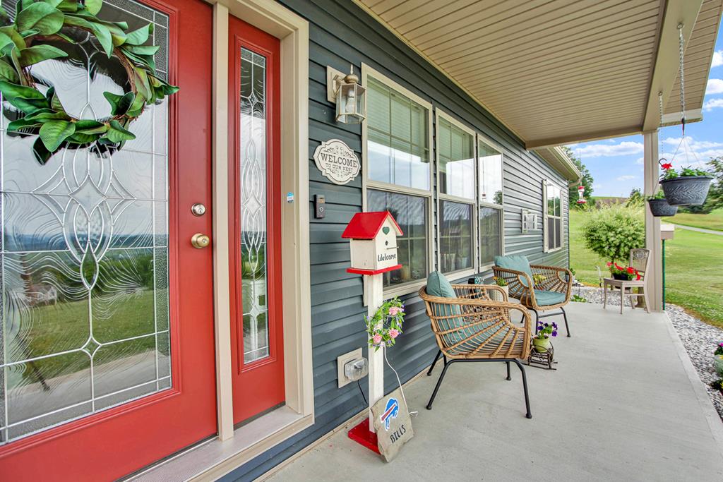 Wellsboro, Pennsylvania, 16901, United States, 3 Bedrooms Bedrooms, ,2 BathroomsBathrooms,Residential,For Sale,1921968