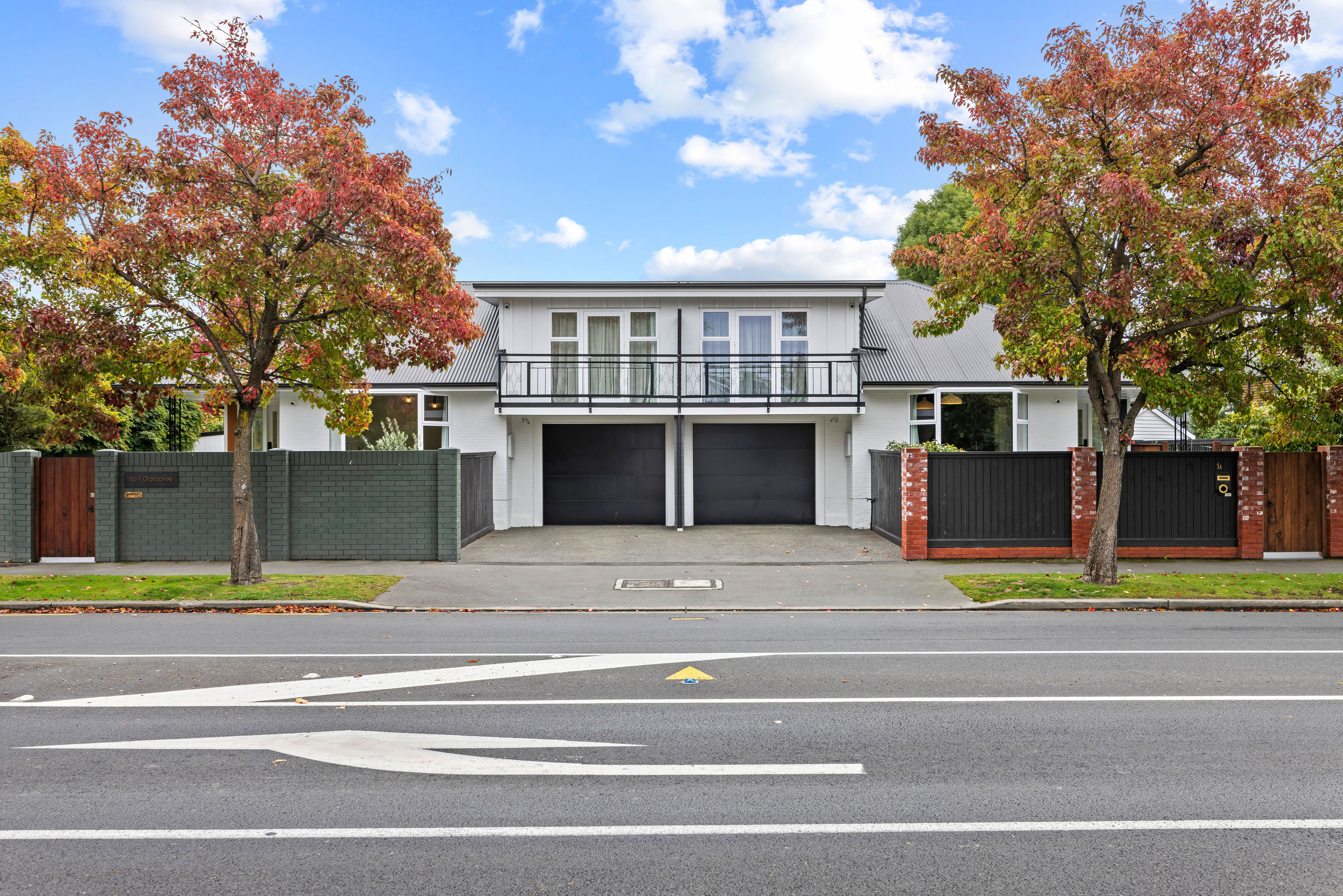  1970’s Architecture, Beautifully Reimagined - 物件實景