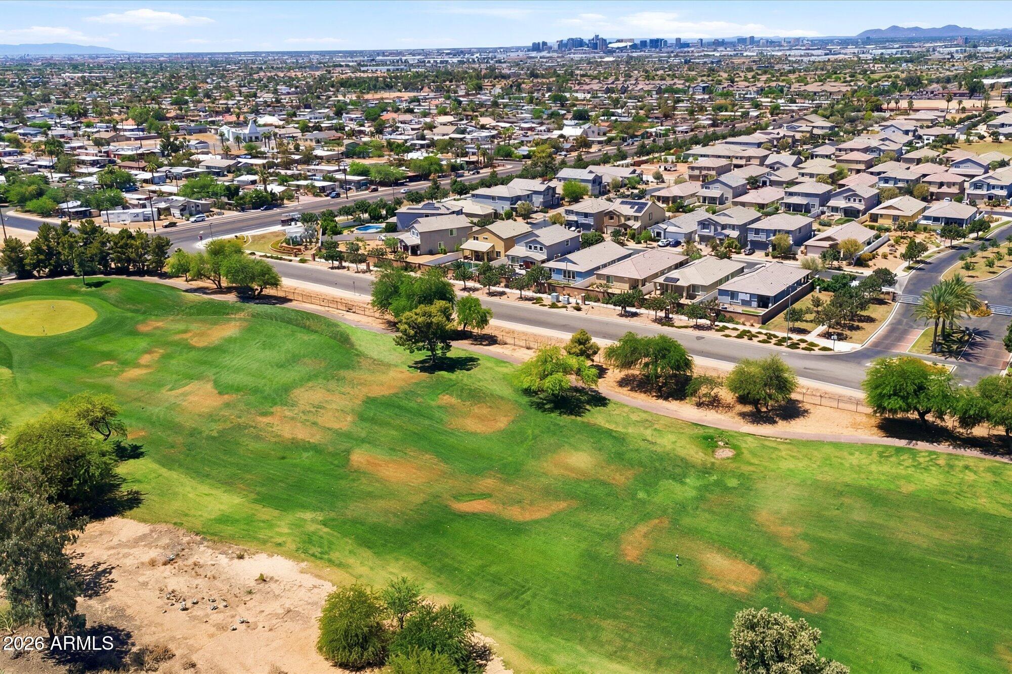  2525 East Pleasant Lane, Phoenix, AZ 85042 - 物件實景