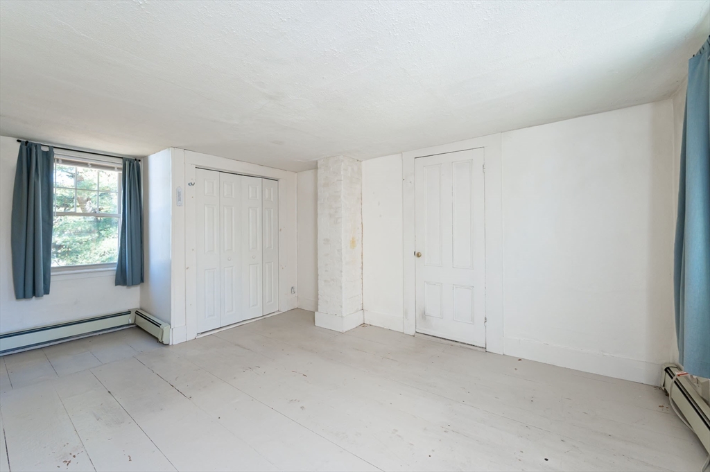 Billerica, Massachusetts, 01821, United States, 3 Bedrooms Bedrooms, ,2 BathroomsBathrooms,Residential,For Sale,1991745