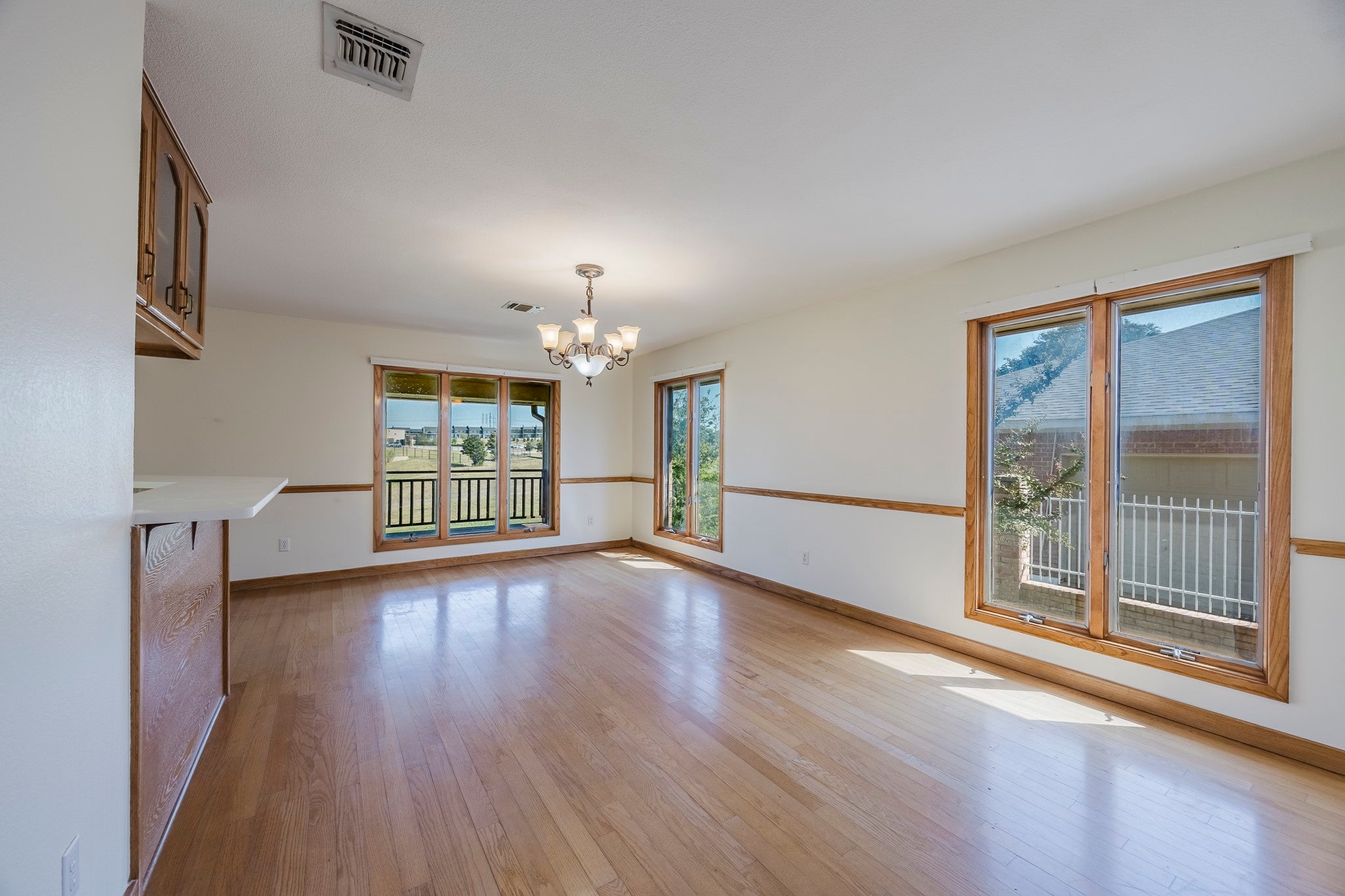 Fort Worth, Texas, 76179, United States, 4 Bedrooms Bedrooms, ,3 BathroomsBathrooms,Residential,For Sale,1981594