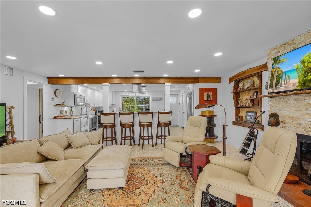 Bokeelia, Florida, 33922, United States, 3 Bedrooms Bedrooms, ,2 BathroomsBathrooms,Residential,For Sale,2048121