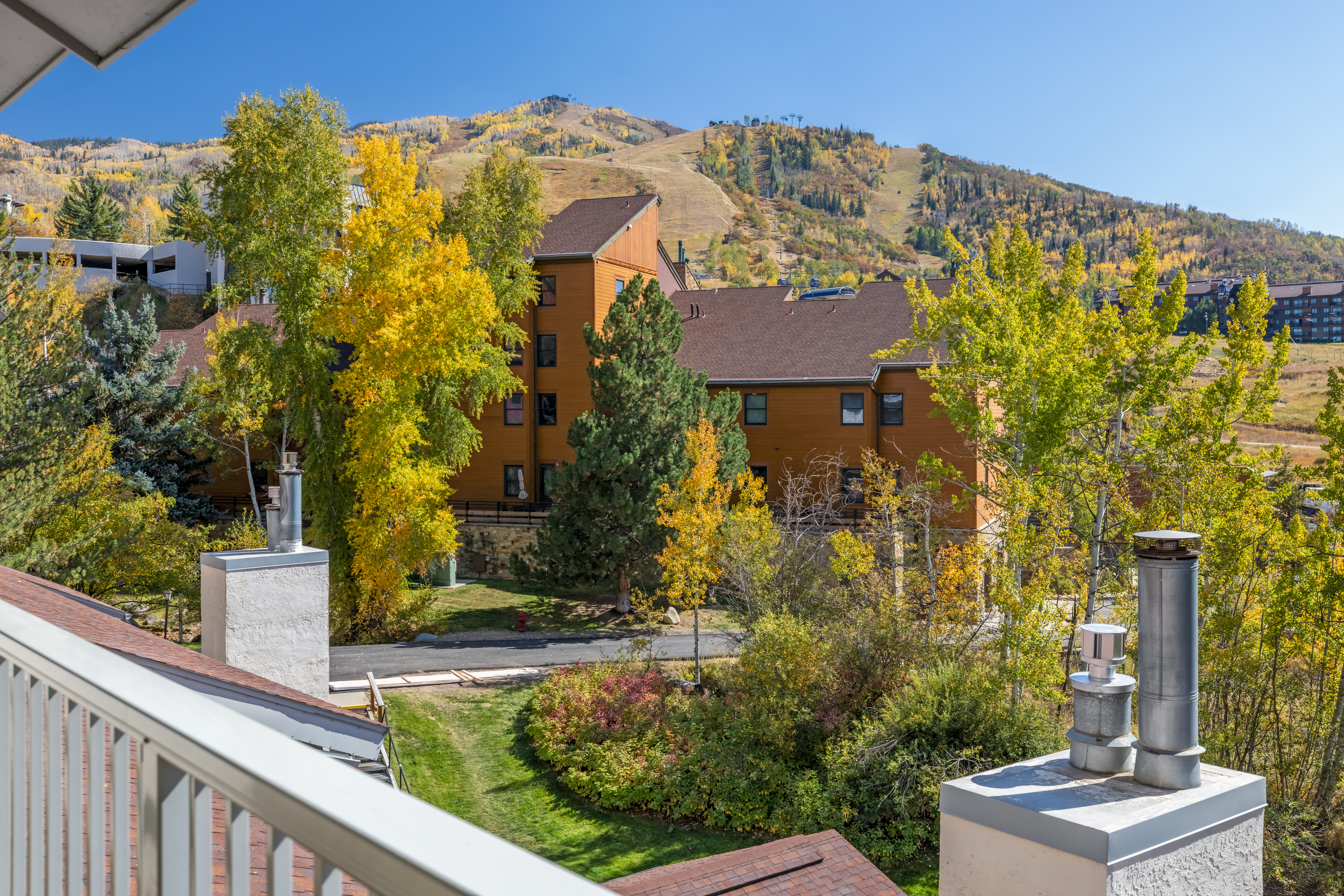  1920 Ski Time Square Drive #310, Steamboat Springs, CO 80487 - 物件實景