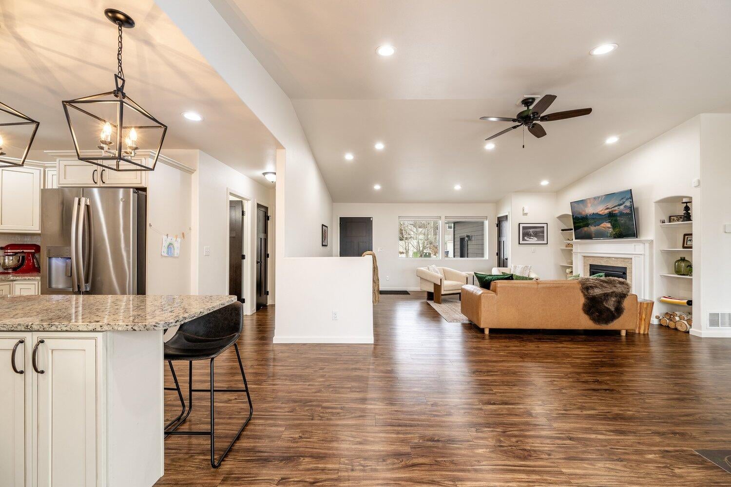 Sheridan, Wyoming, 82801, United States, 5 Bedrooms Bedrooms, ,3 BathroomsBathrooms,Residential,For Sale,2011699