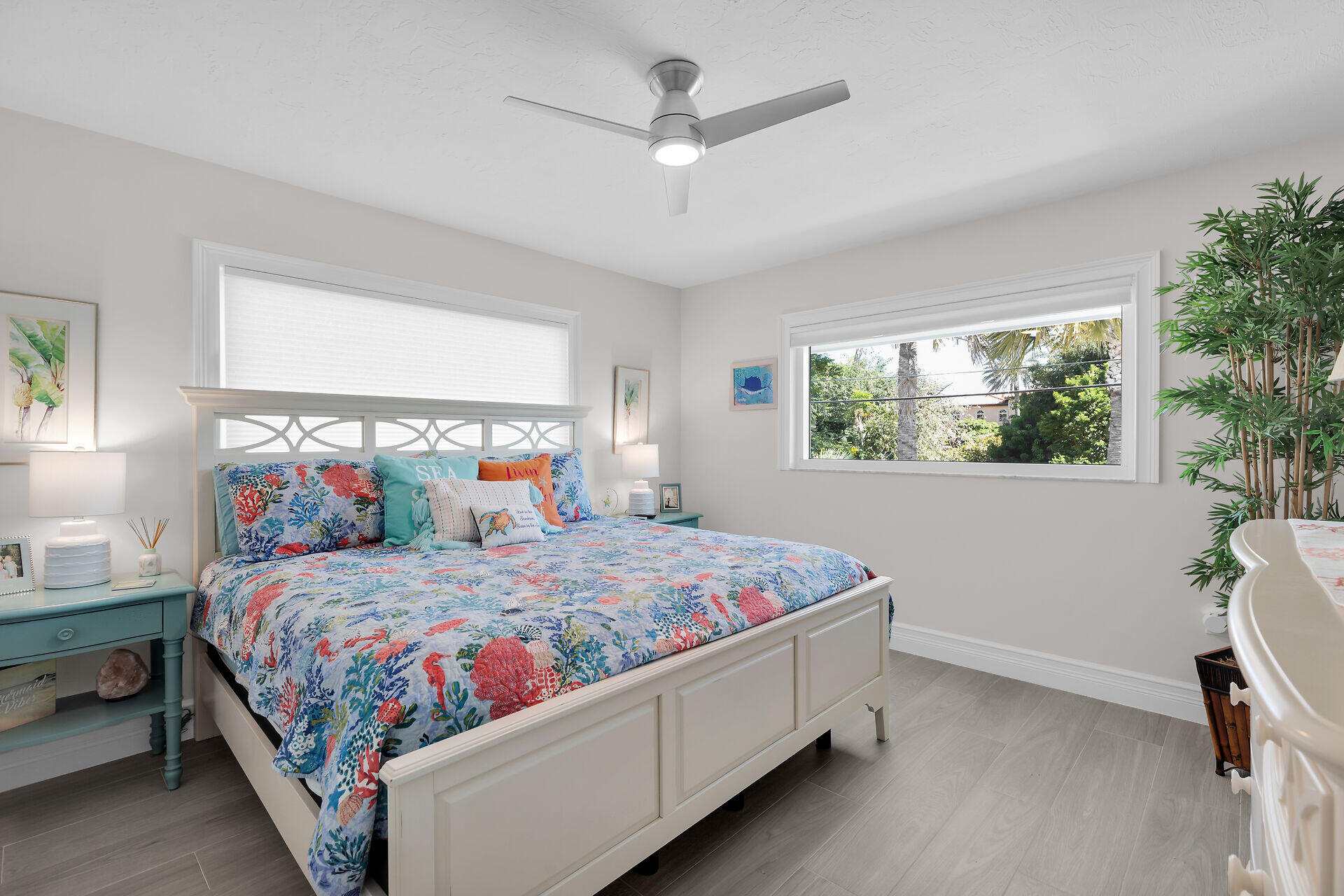 Duck, Florida, 33050, United States, 3 Bedrooms Bedrooms, ,3 BathroomsBathrooms,Residential,For Sale,1998435