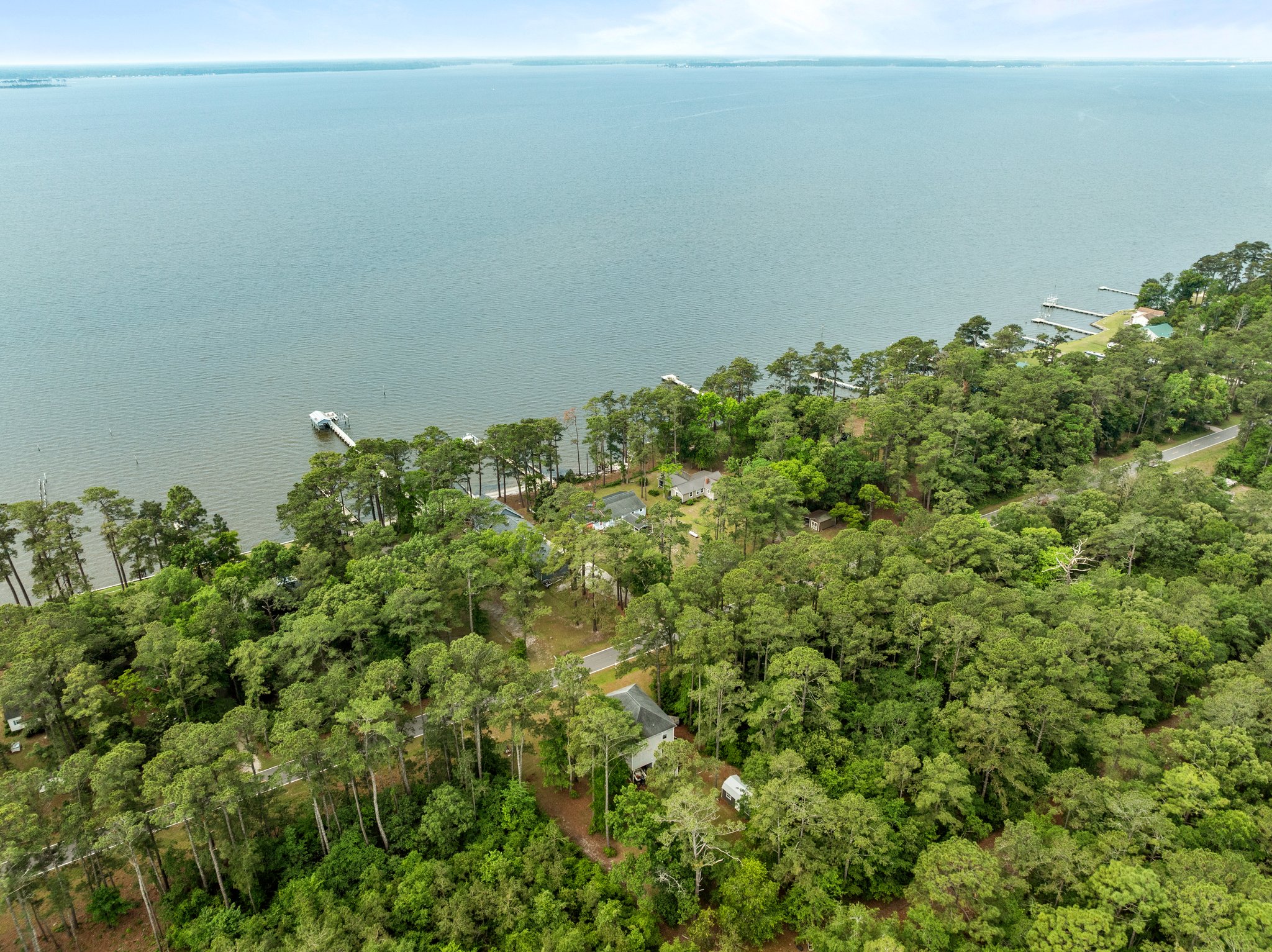 Belhaven, North Carolina, 27810, United States, 3 Bedrooms Bedrooms, ,1 BathroomBathrooms,Residential,For Sale,1944944