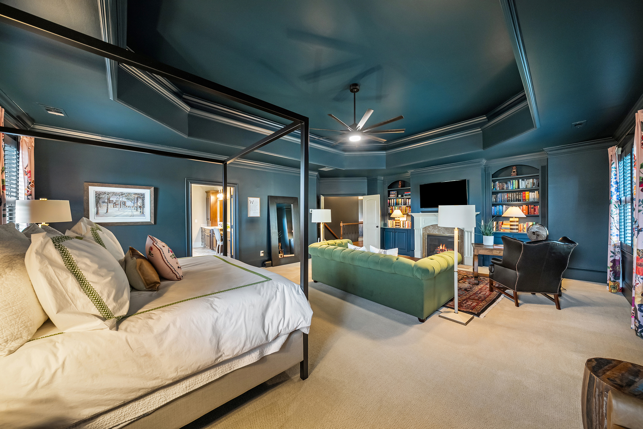  Meticulous Brick Estate Blends Timeless Architecture with Elevated Design - 物件實景