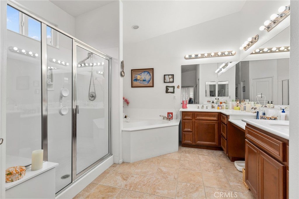 Beaumont, California, 92223, United States, 2 Bedrooms Bedrooms, ,2 BathroomsBathrooms,Residential,For Sale,1979122