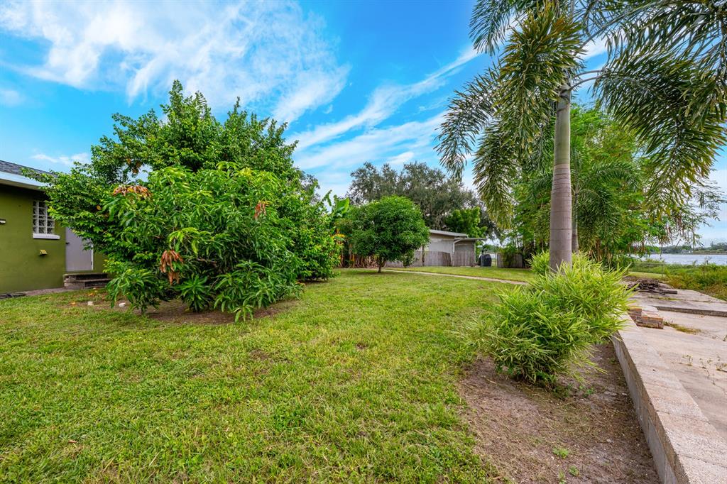 Orlando, Florida, 32805, United States, 3 Bedrooms Bedrooms, ,2 BathroomsBathrooms,Residential,For Sale,1955984