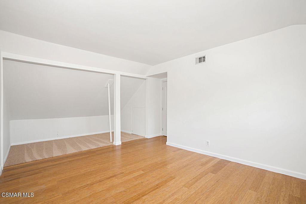 Thousand Oaks, California, 91362, United States, 4 Bedrooms Bedrooms, ,3 BathroomsBathrooms,Residential,For Sale,1990954