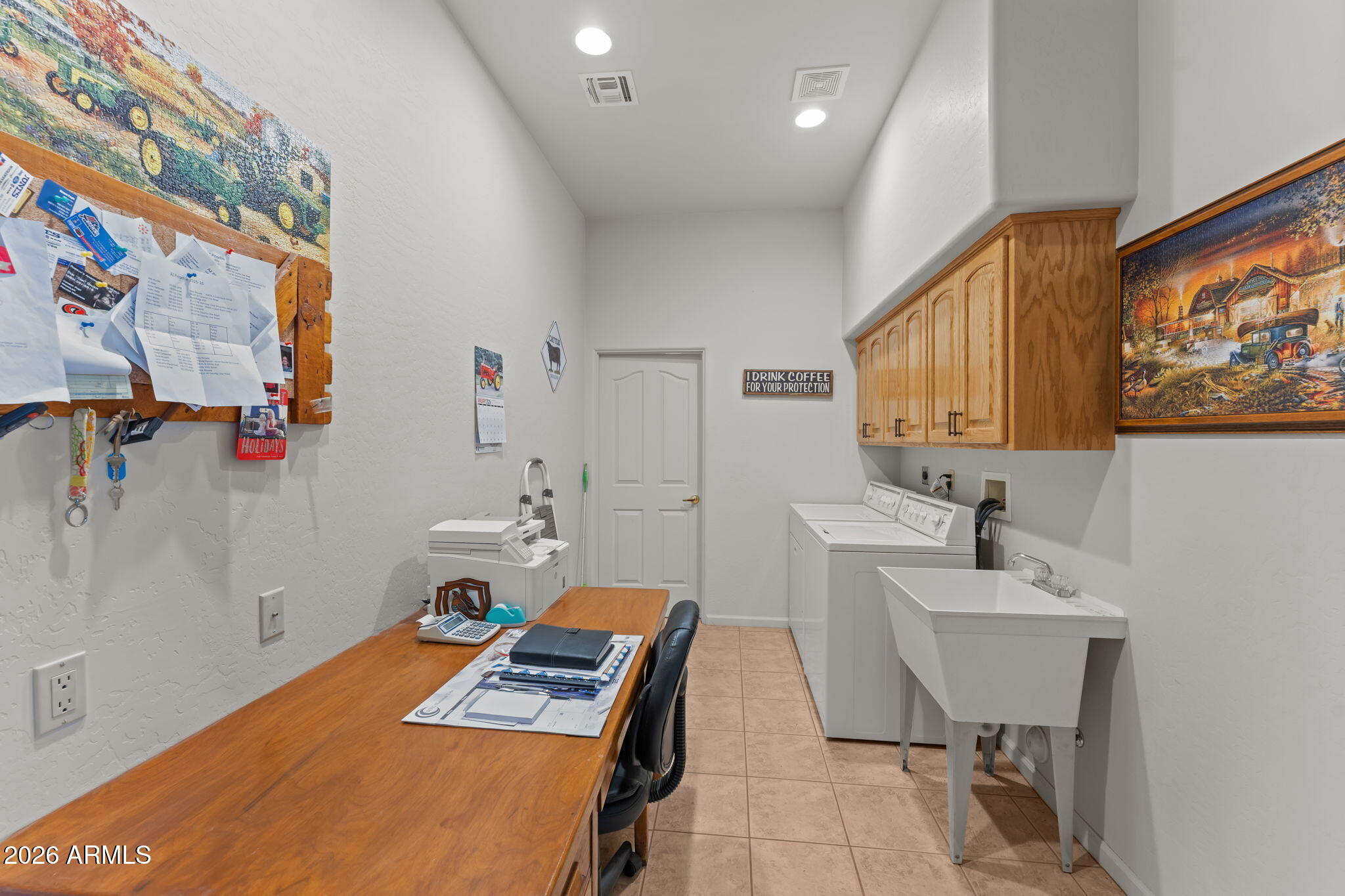 Wickenburg, Arizona, 85390, United States, 3 Bedrooms Bedrooms, ,2 BathroomsBathrooms,Residential,For Sale,2013740