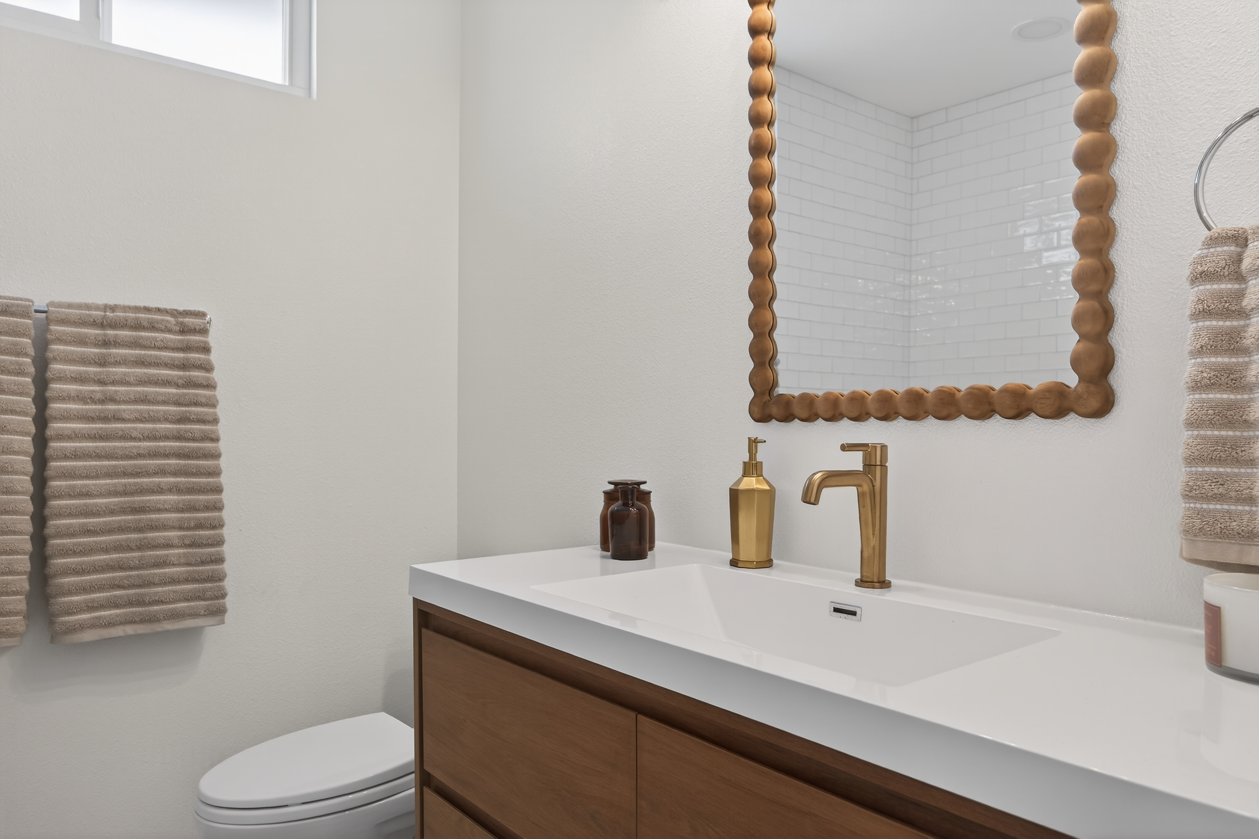  921 Calle Pinata, Thousand Oaks, CA 91360 - 物件實景