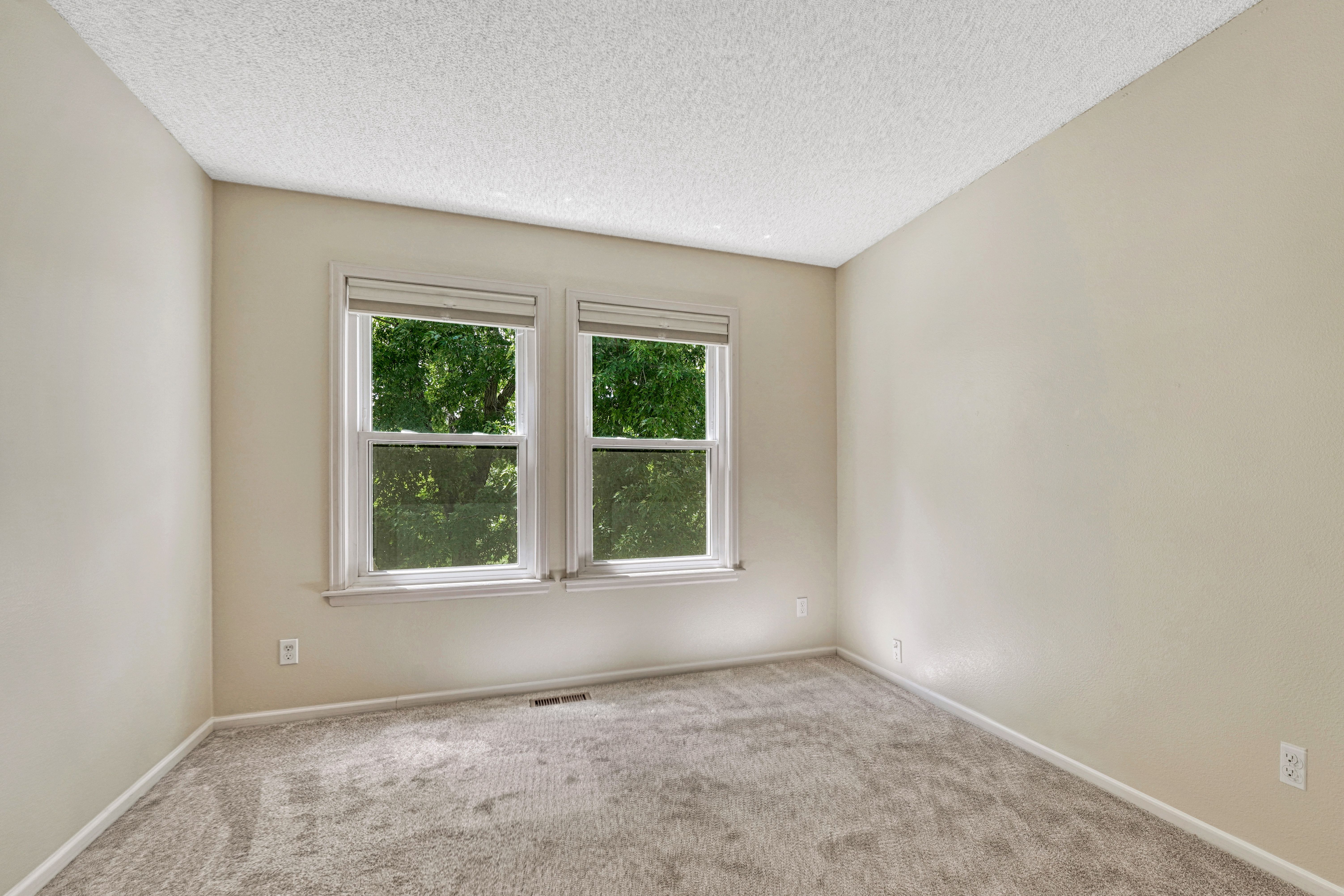  Rockrimmon Townhome with Trail Access & Private Patio - 物件實景