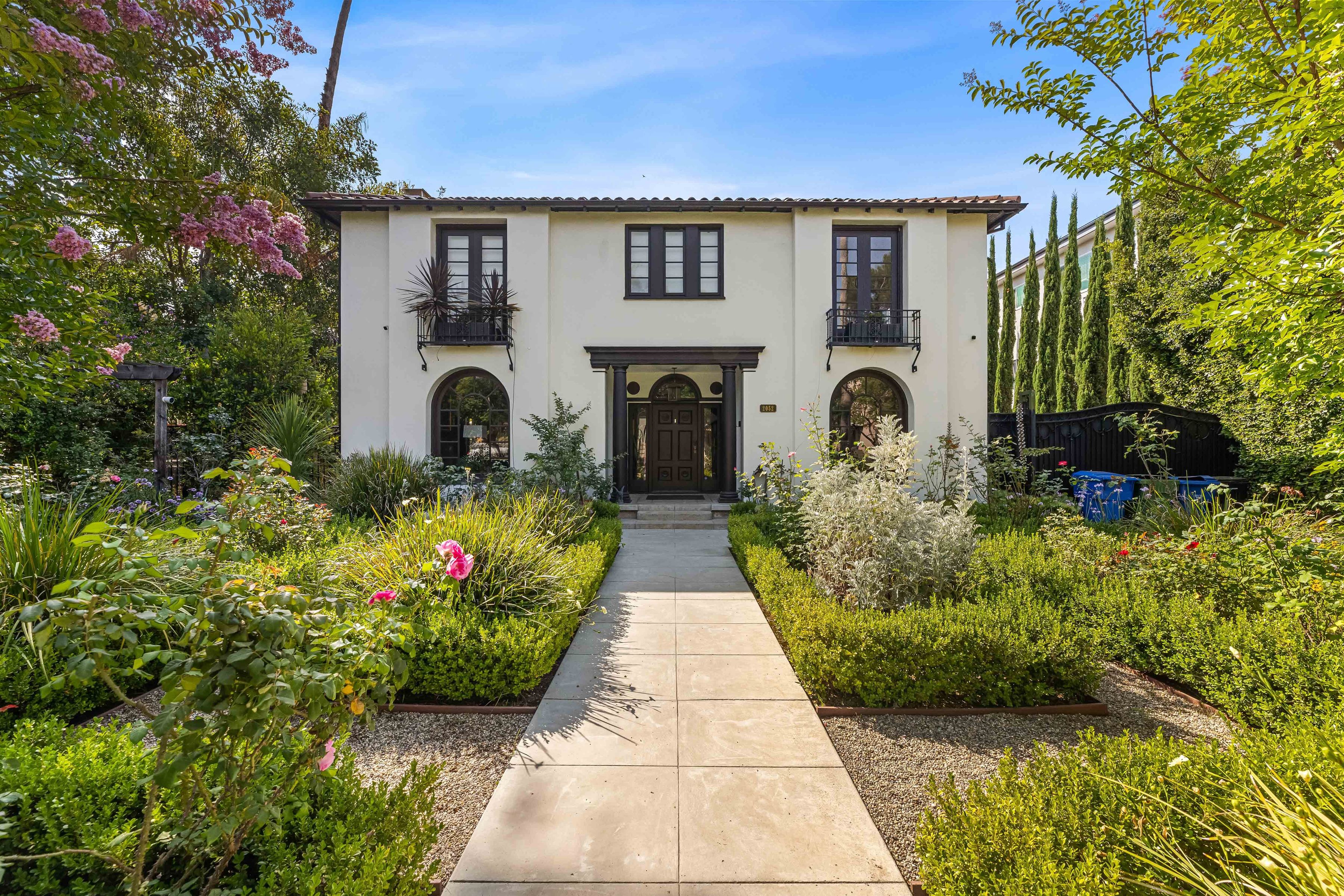  2052 S Hobart Blvd - 物件實景
