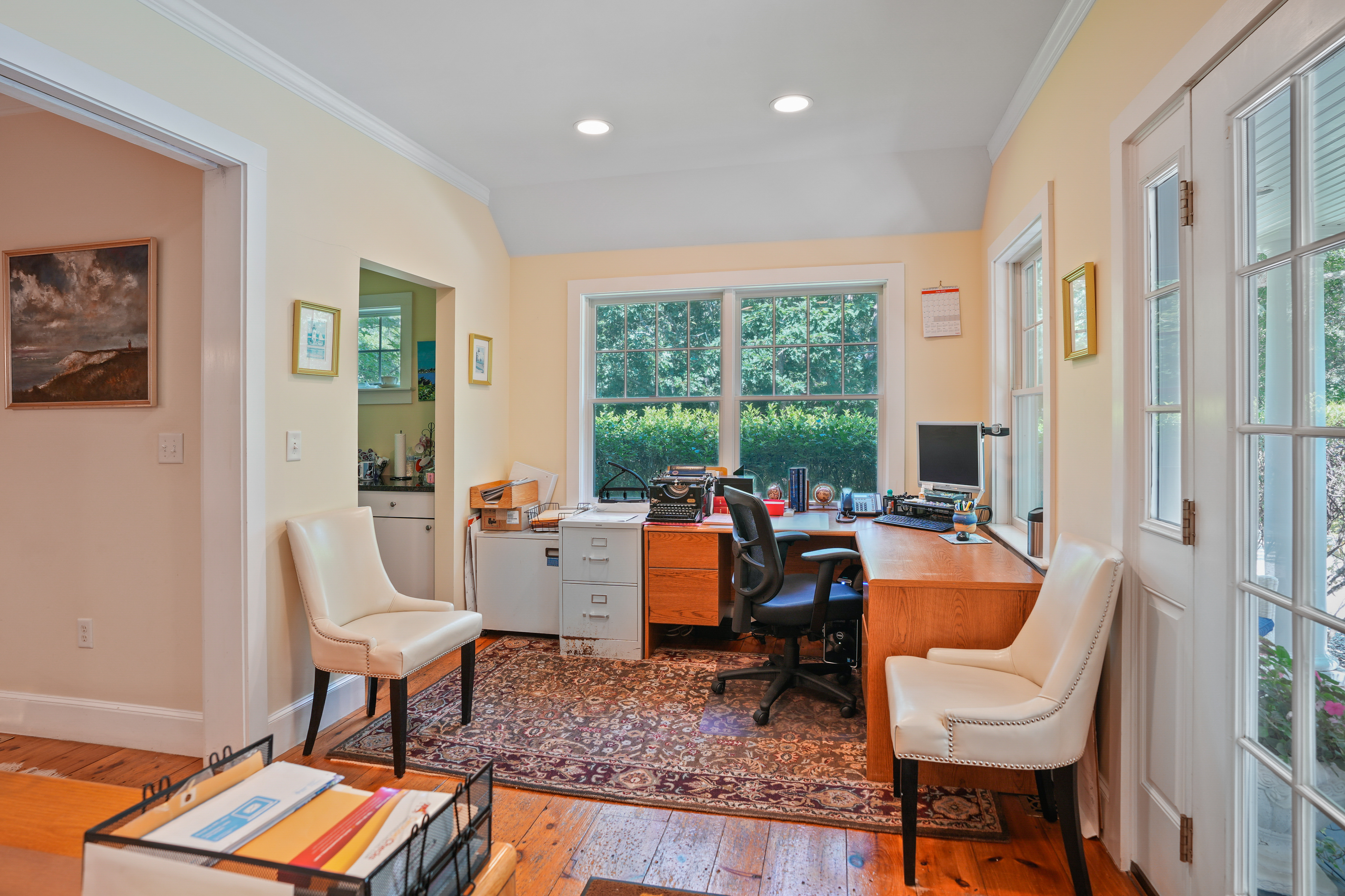  Versatile Edgartown Oasis with Home & Business Potential - 物件實景