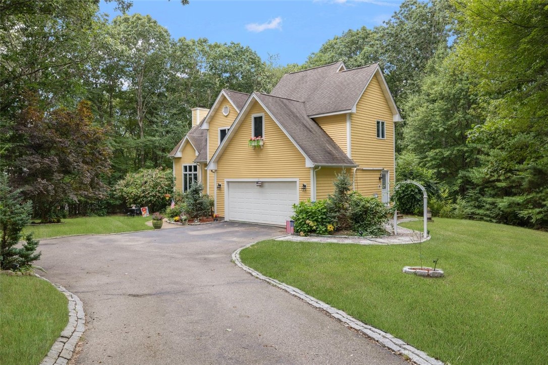 Richmond, Rhode Island, 02892, United States, 3 Bedrooms Bedrooms, ,4 BathroomsBathrooms,Residential,For Sale,1927379