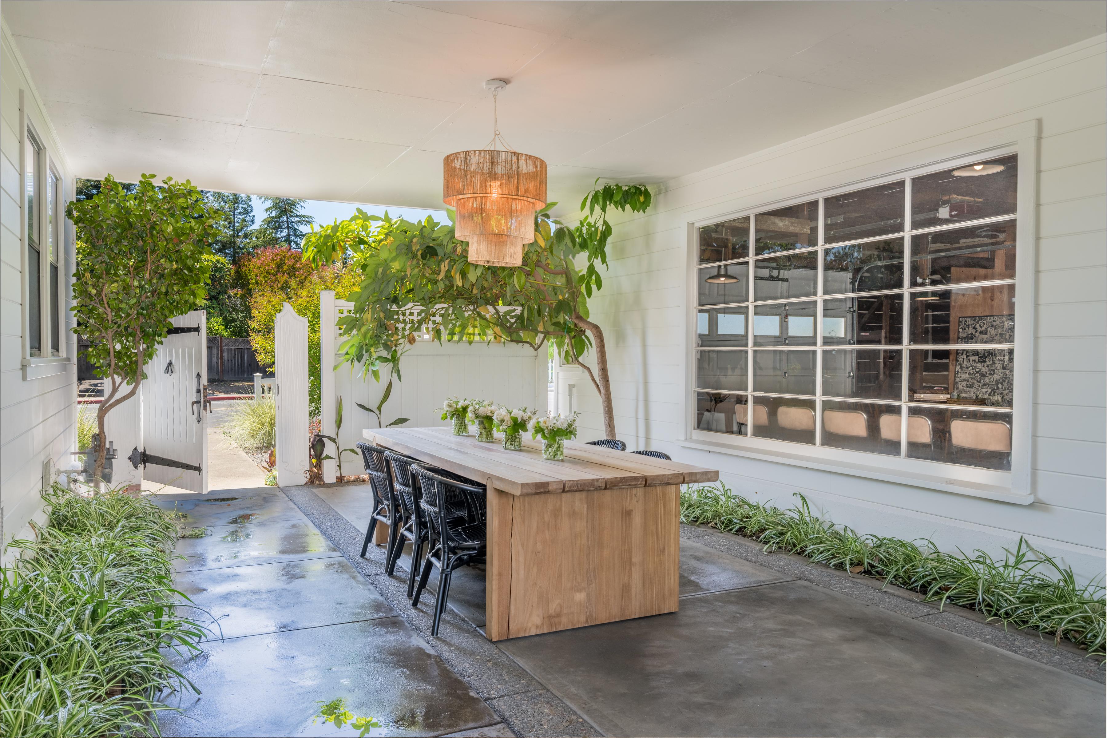  490 W. Spain Street - 物件實景