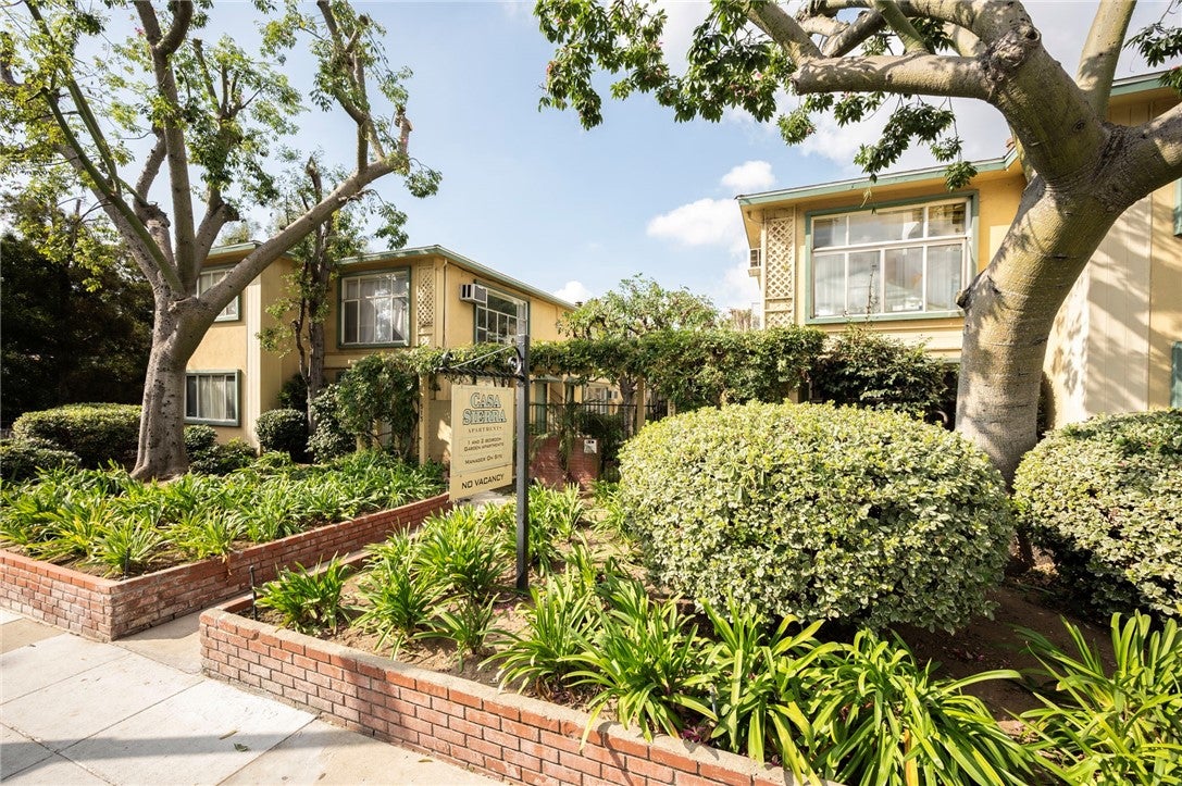 Pasadena, California, 91101, United States, ,Residential,For Sale,1830859