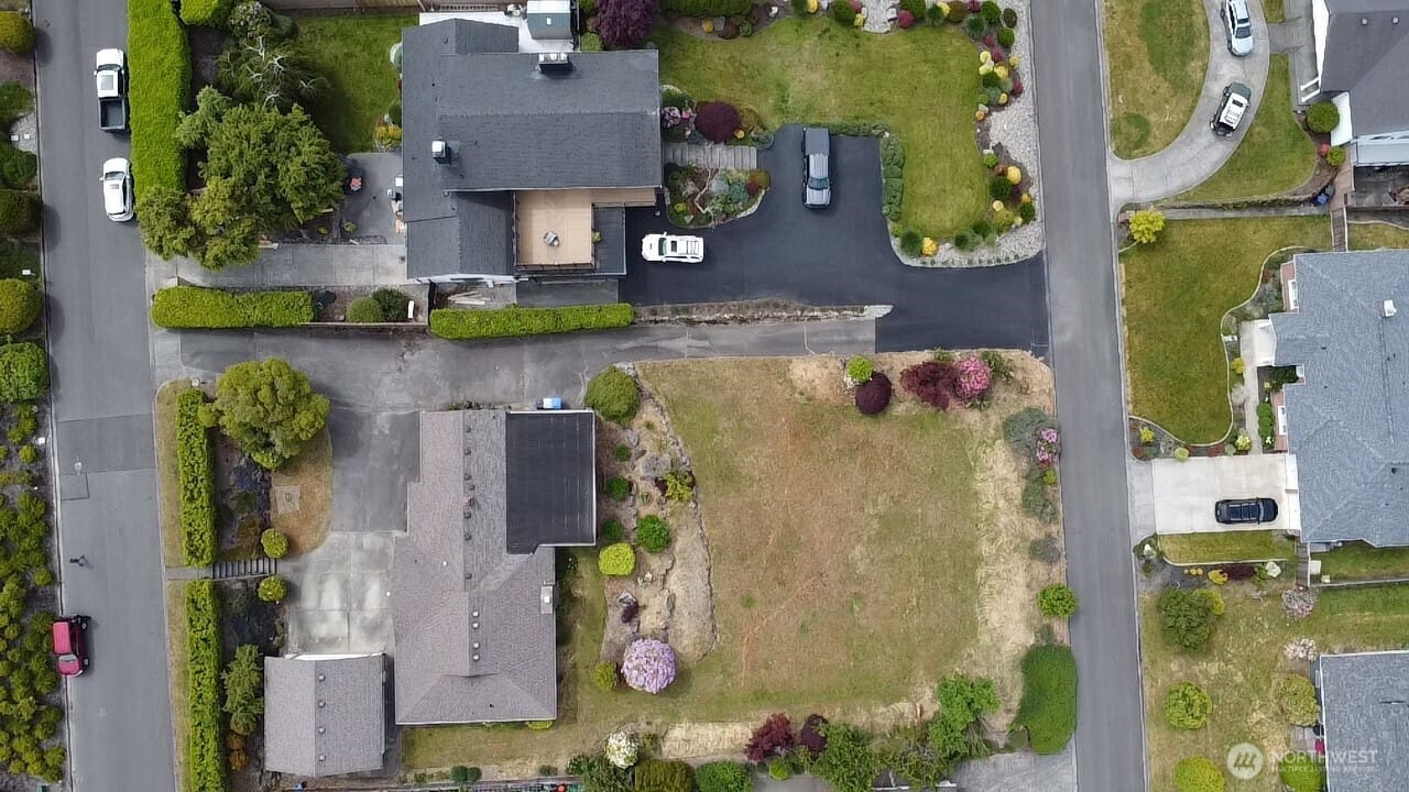 Tacoma, Washington, 98465, United States, 3 Bedrooms Bedrooms, ,2 BathroomsBathrooms,Residential,For Sale,1829131